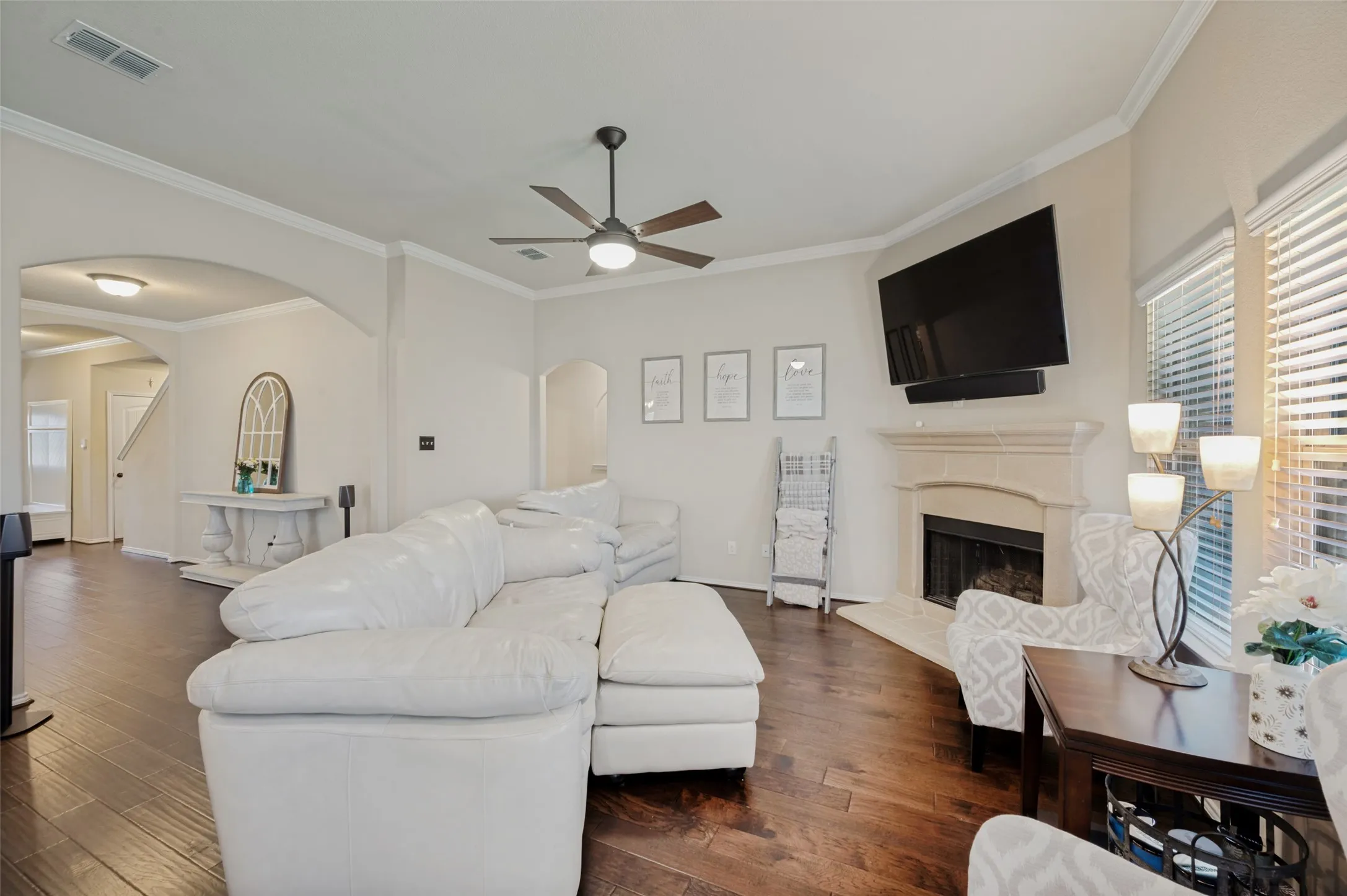 Single Family Residence For Sale in Denton County , 11505 Parade Drive, Frisco, Texas 75036, 4 Bedrooms, 3 Bathrooms, 2 Garage spaces, 2,372 Sqft, built in 2016, Price $444,000, mls#21257752, Real Estate Agent in Frisco, Homes For Sale in Denton county, Homes For Sale in Frisco, Realtor in Frisco Texas, Real Estate Brokerage Independent Realty Texas, Luminita Cordes Realtor
