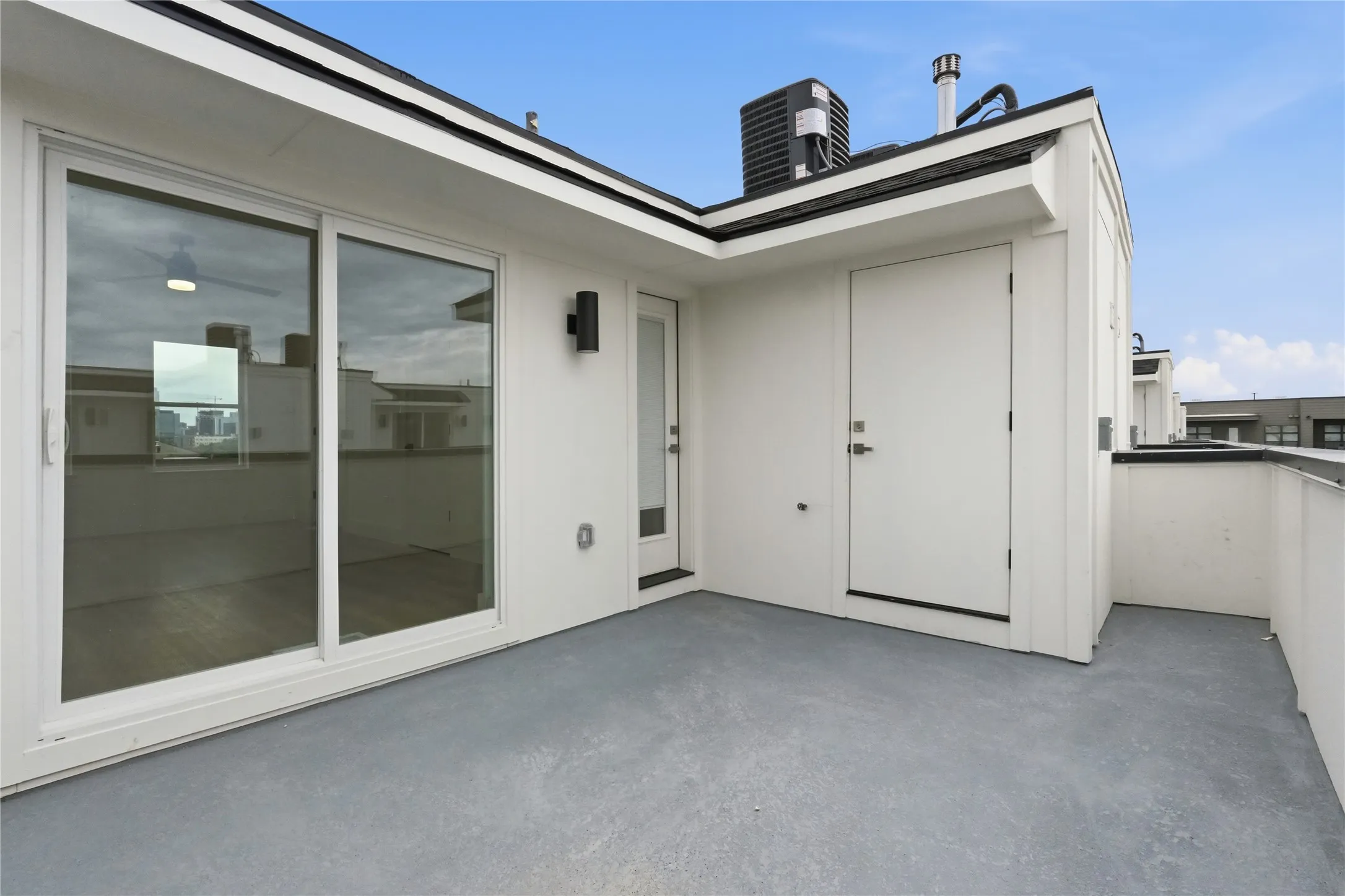 Townhouse For Rent in Dallas County , 4315 San Jacinto Street 101, Dallas, Texas 75204, 3 Bedroom, 4 Bathroom, 2 Garage spaces, 2,700 Sqft, built in 2026, New Construction - Complete, mls#21259795, Real Estate Agent in Dallas, Homes For Rent in Dallas county, Homes For Rent in Dallas, Realtor in Dallas Texas, Real Estate Brokerage Independent Realty Texas, Luminita Cordes Realtor