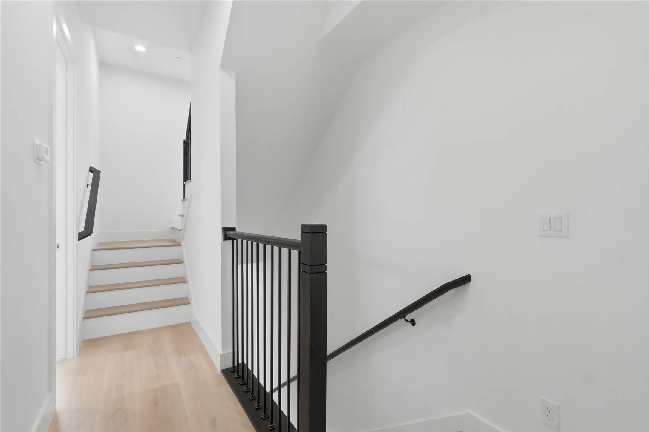 Townhouse For Rent in Dallas County , 4315 San Jacinto Street 101, Dallas, Texas 75204, 3 Bedroom, 4 Bathroom, 2 Garage spaces, 2,700 Sqft, built in 2026, New Construction - Complete, mls#21259795, Real Estate Agent in Dallas, Homes For Rent in Dallas county, Homes For Rent in Dallas, Realtor in Dallas Texas, Real Estate Brokerage Independent Realty Texas, Luminita Cordes Realtor