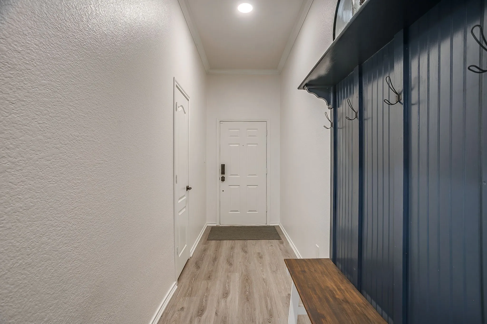 Single Family Residence For Sale in Parker County , 210 Willow Creek Drive, Weatherford, Texas 76085, 4 Bedroom, 2 Bathroom, 2 Garage spaces, 1,908 Sqft, built in 2005, Preowned, mls#21259043, Real Estate Agent in Weatherford, Homes For Sale in Parker county, Homes For Sale in Weatherford, Realtor in Weatherford Texas, Real Estate Brokerage Independent Realty Texas, Luminita Cordes Realtor