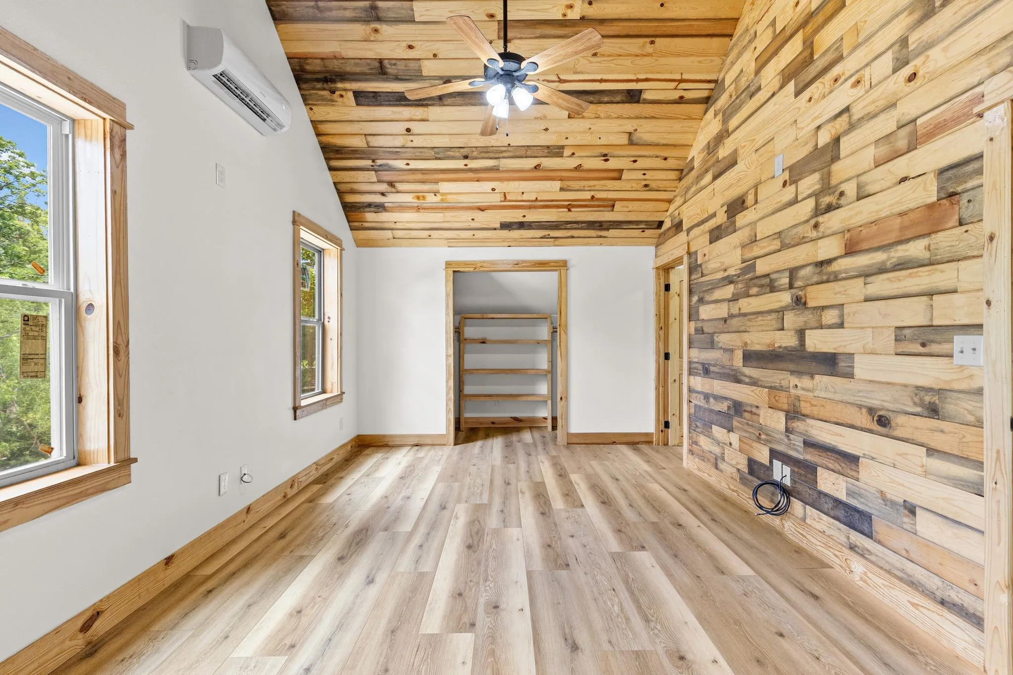 Single Family Residence For Sale in Rains County , 291 RS COUNTY ROAD 1624, Lone Oak, Texas 75453, 4 Bedroom, 4 Bathroom, Garage spaces, 1,804 Sqft, built in 2024, New Construction - Incomplete, mls#21258697, Real Estate Agent in Lone Oak, Homes For Sale in Rains county, Homes For Sale in Lone Oak, Realtor in Lone Oak Texas, Real Estate Brokerage Independent Realty Texas, Luminita Cordes Realtor