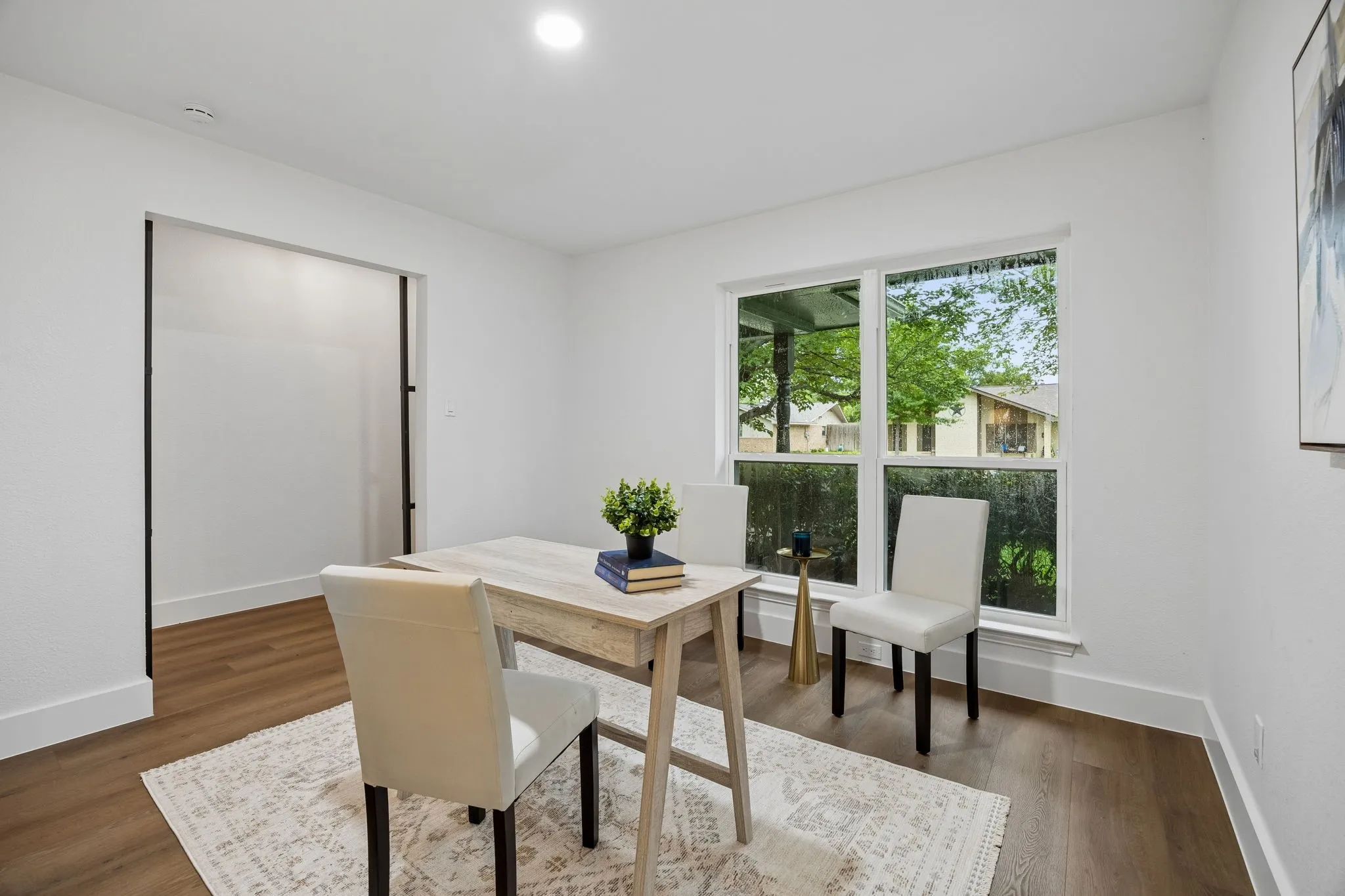 Single Family Residence For Sale in Dallas County , 2524 Glen Lea Drive, Irving, Texas 75062, 3 Bedroom, 2 Bathroom, 2 Garage spaces, 2,029 Sqft, built in 1968, Preowned, mls#21259886, Real Estate Agent in Irving, Homes For Sale in Dallas county, Homes For Sale in Irving, Realtor in Irving Texas, Real Estate Brokerage Independent Realty Texas, Luminita Cordes Realtor