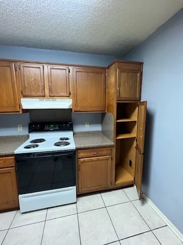 Duplex For Sale in Hunt County , 304 Mcbride Street, Lone Oak, Texas 75453, 9 Bedroom, 4 Bathroom, Garage spaces, 0 Sqft, built in 1989, Preowned, mls#21256528, Real Estate Agent in Lone Oak, Homes For Sale in Hunt county, Homes For Sale in Lone Oak, Realtor in Lone Oak Texas, Real Estate Brokerage Independent Realty Texas, Luminita Cordes Realtor