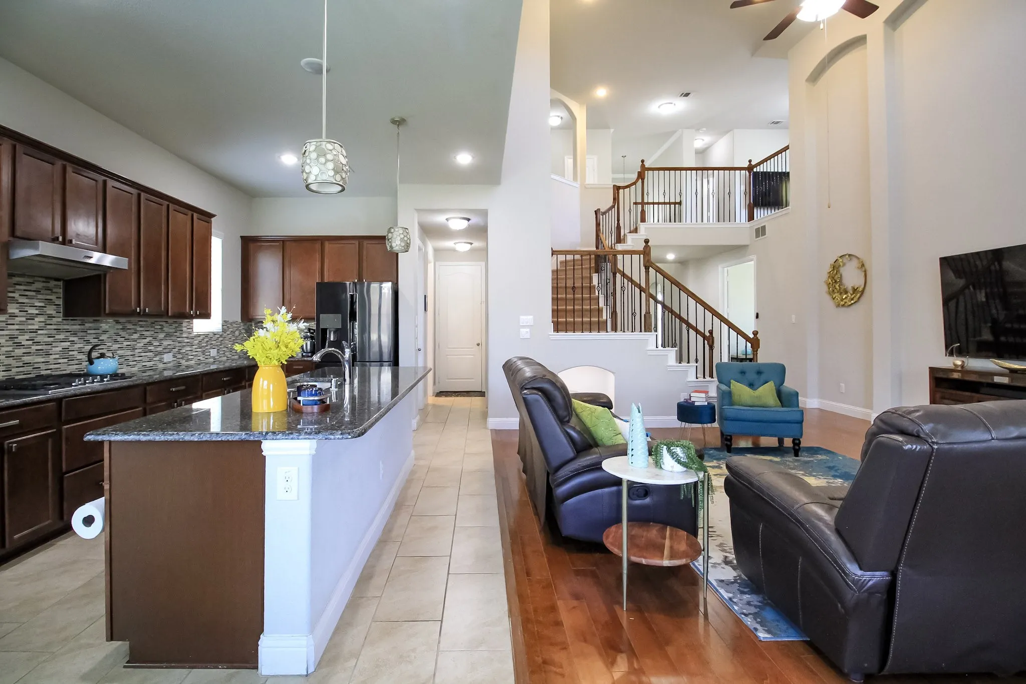 Single Family Residence For Sale in Denton County , 14286 Winecup Drive, Frisco, Texas 75033, 5 Bedrooms, 4 Bathrooms, 3 Garage spaces, 3,109 Sqft, built in 2018, Preowned, Price $703,200, mls#21250637, Real Estate Agent in Frisco, Homes For Sale in Denton county, Homes For Sale in Frisco, Realtor in Frisco Texas, Real Estate Brokerage Independent Realty Texas, Luminita Cordes Realtor
