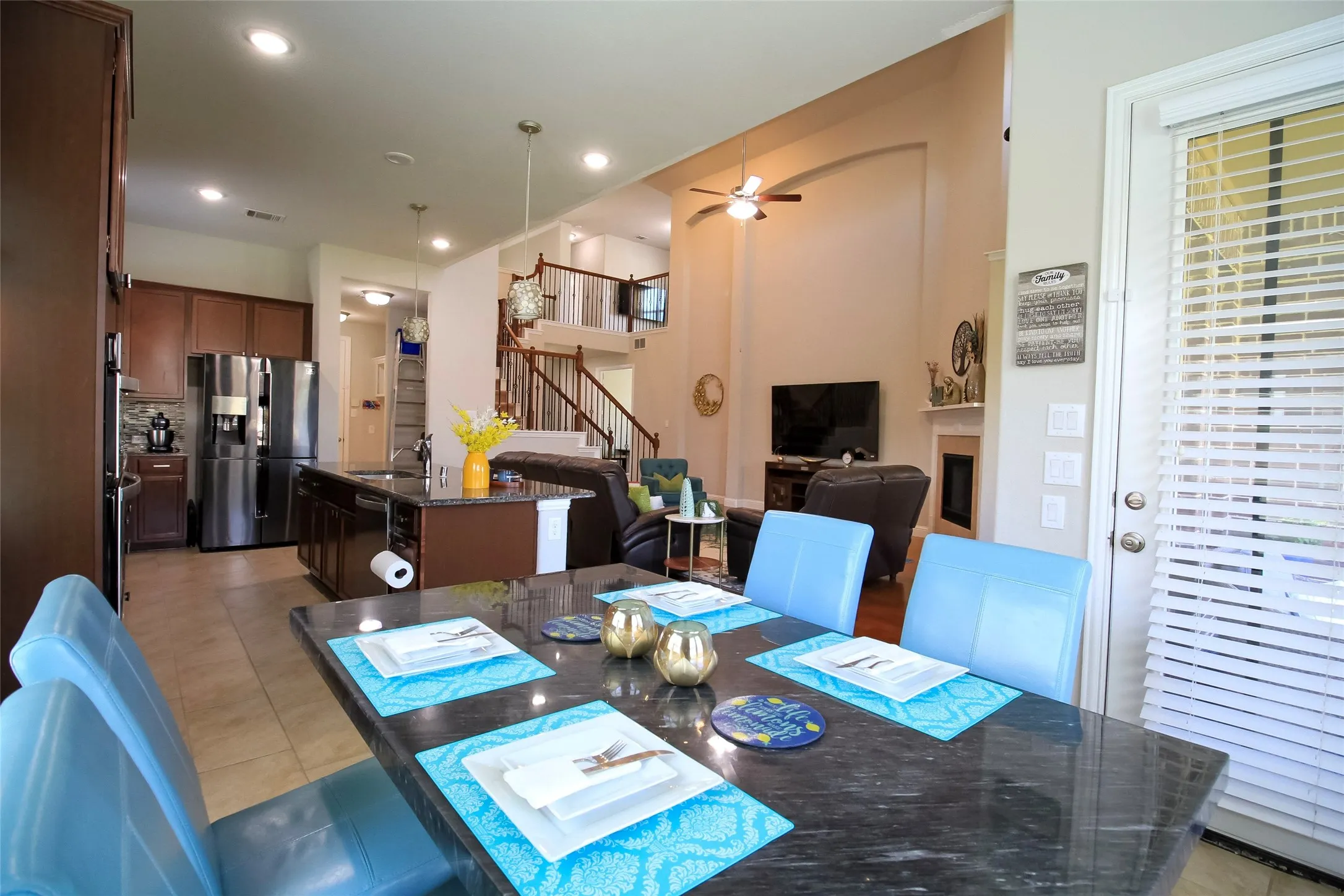 Single Family Residence For Sale in Denton County , 14286 Winecup Drive, Frisco, Texas 75033, 5 Bedrooms, 4 Bathrooms, 3 Garage spaces, 3,109 Sqft, built in 2018, Preowned, Price $703,200, mls#21250637, Real Estate Agent in Frisco, Homes For Sale in Denton county, Homes For Sale in Frisco, Realtor in Frisco Texas, Real Estate Brokerage Independent Realty Texas, Luminita Cordes Realtor