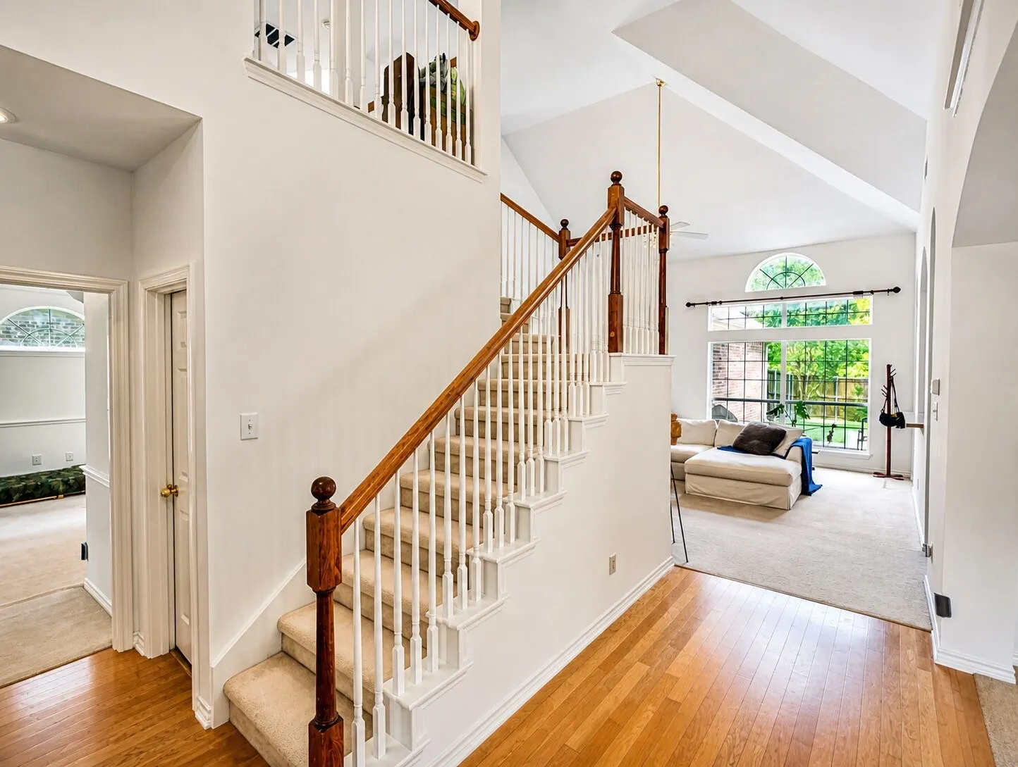 Single Family Residence For Sale in Denton County , 5840 Coral Ridge Court, Frisco, Texas 75036, 5 Bedrooms, 3 Bathrooms, 2 Garage spaces, 2,788 Sqft, built in 2005, Price $579,000, mls#21259923, Real Estate Agent in Frisco, Homes For Sale in Denton county, Homes For Sale in Frisco, Realtor in Frisco Texas, Real Estate Brokerage Independent Realty Texas, Luminita Cordes Realtor