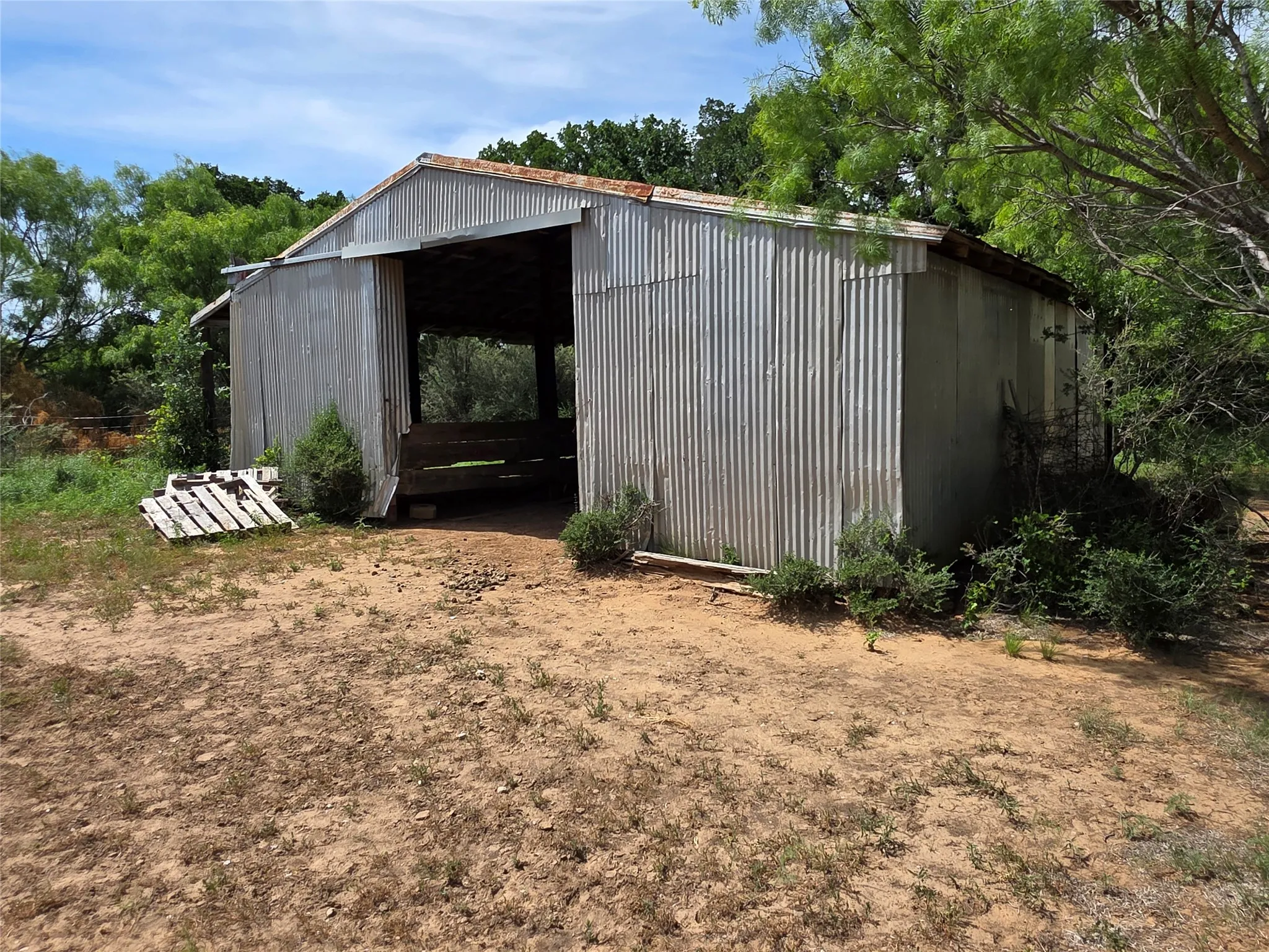 Ranch For Sale in Brown County , 3201 County Road 612, Bangs, Texas 76823, 0, 0, Garage spaces, 0 Sqft, built in 0, mls#21259981, Real Estate Agent in Bangs, Homes For Sale in Brown county, Homes For Sale in Bangs, Realtor in Bangs Texas, Real Estate Brokerage Independent Realty Texas, Luminita Cordes Realtor
