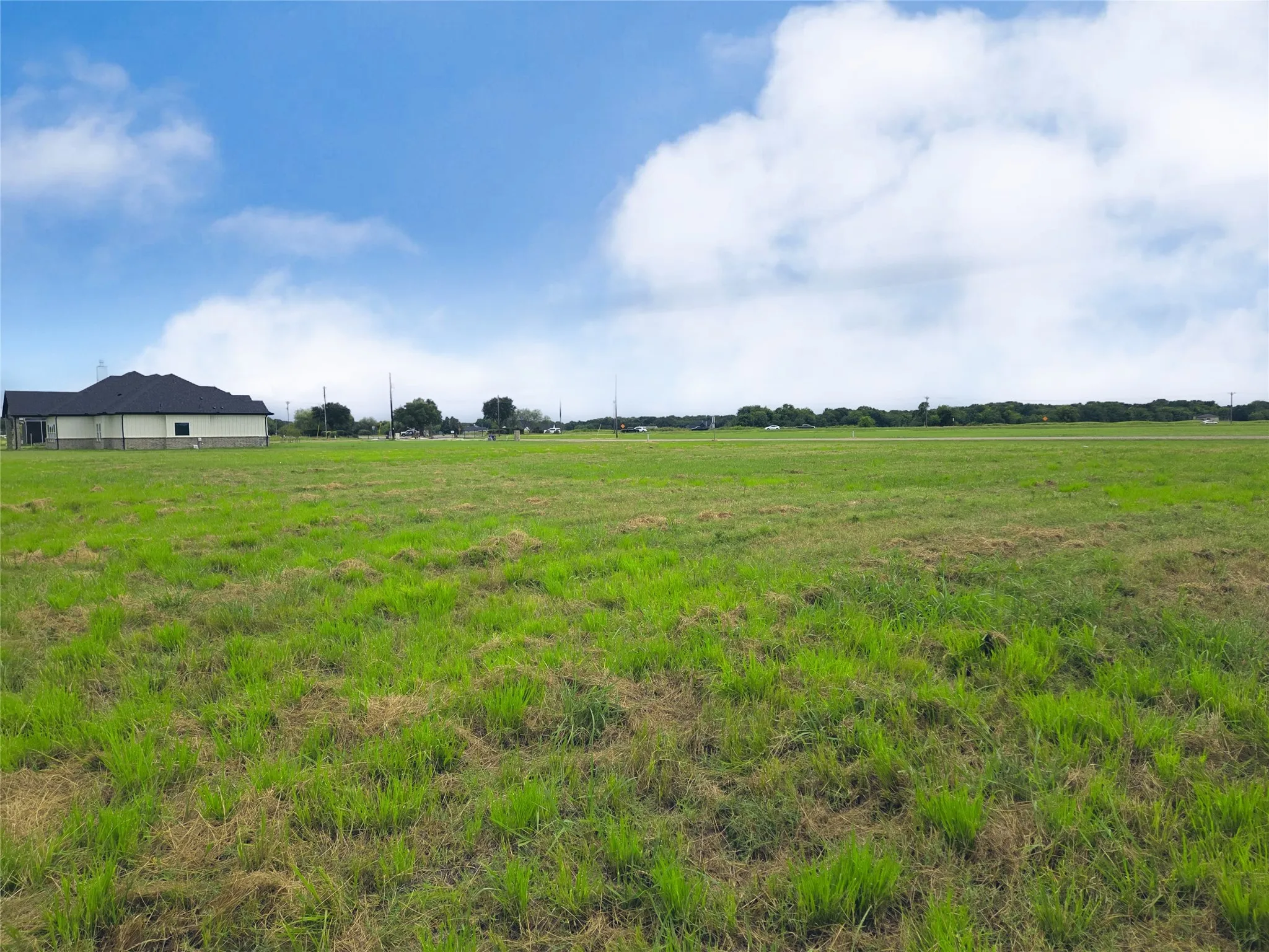 Unimproved Land For Sale in Navarro County , Lot 301 Cowboy Drive, Corsicana, Texas 75109, 0, 0, Garage spaces, 0 Sqft, built in 0, Price $77,000, mls#21256150, Real Estate Agent in Corsicana, Homes For Sale in Navarro county, Homes For Sale in Corsicana, Realtor in Corsicana Texas, Real Estate Brokerage Independent Realty Texas, Luminita Cordes Realtor