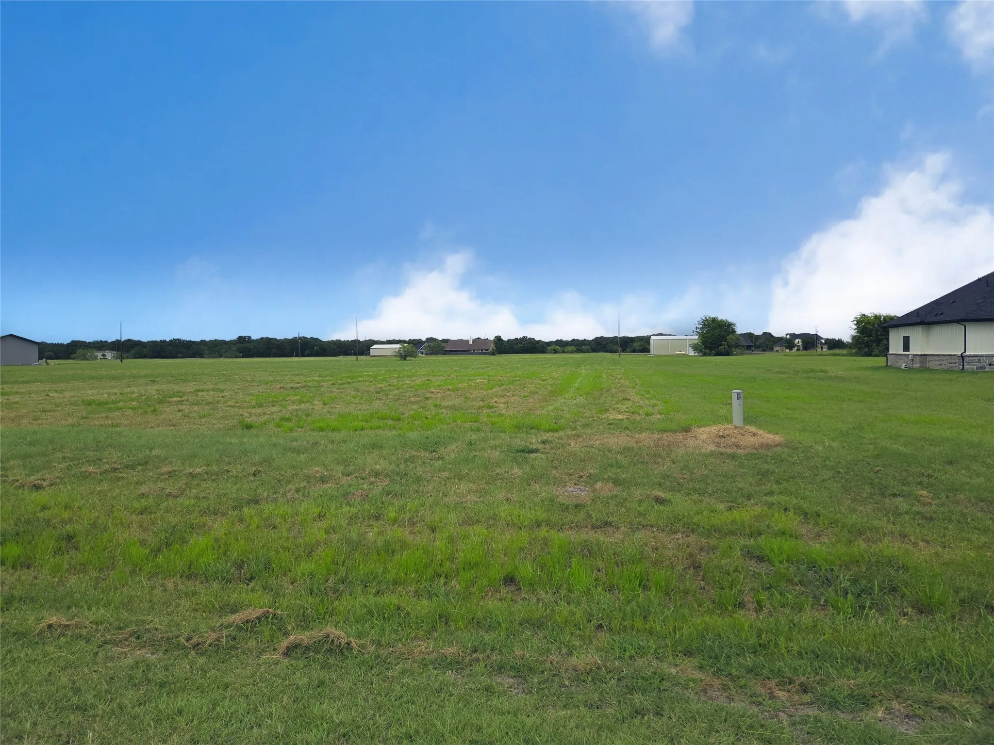Unimproved Land For Sale in Navarro County , Lot 301 Cowboy Drive, Corsicana, Texas 75109, 0, 0, Garage spaces, 0 Sqft, built in 0, Price $77,000, mls#21256150, Real Estate Agent in Corsicana, Homes For Sale in Navarro county, Homes For Sale in Corsicana, Realtor in Corsicana Texas, Real Estate Brokerage Independent Realty Texas, Luminita Cordes Realtor