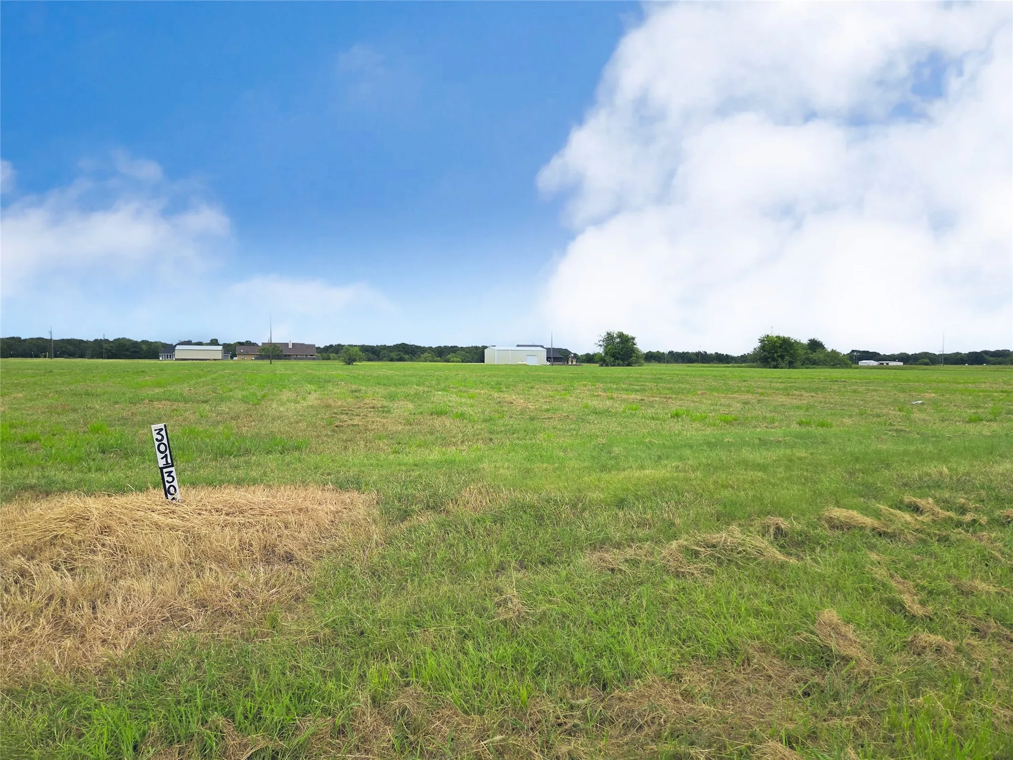 Unimproved Land For Sale in Navarro County , Lot 301 Cowboy Drive, Corsicana, Texas 75109, 0, 0, Garage spaces, 0 Sqft, built in 0, Price $77,000, mls#21256150, Real Estate Agent in Corsicana, Homes For Sale in Navarro county, Homes For Sale in Corsicana, Realtor in Corsicana Texas, Real Estate Brokerage Independent Realty Texas, Luminita Cordes Realtor