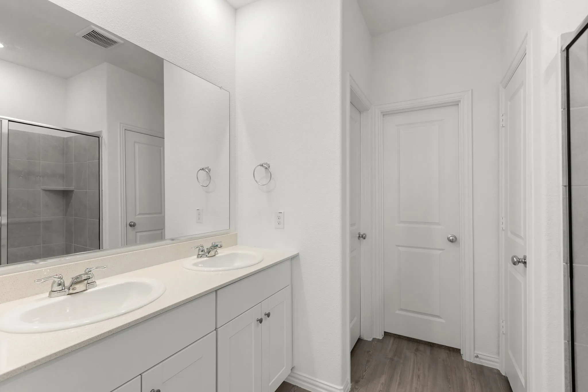 Single Family Residence For Sale in Collin County , 3008 Balmorhea Lane, Mc Kinney, Texas 75071, 4 Bedroom, 3 Bathroom, 2 Garage spaces, 2,381 Sqft, built in 2024, New Construction - Complete, Price $449,000, mls#21260016, Real Estate Agent in Mc Kinney, Homes For Sale in Collin county, Homes For Sale in Mc Kinney, Realtor in Mc Kinney Texas, Real Estate Brokerage Independent Realty Texas, Luminita Cordes Realtor