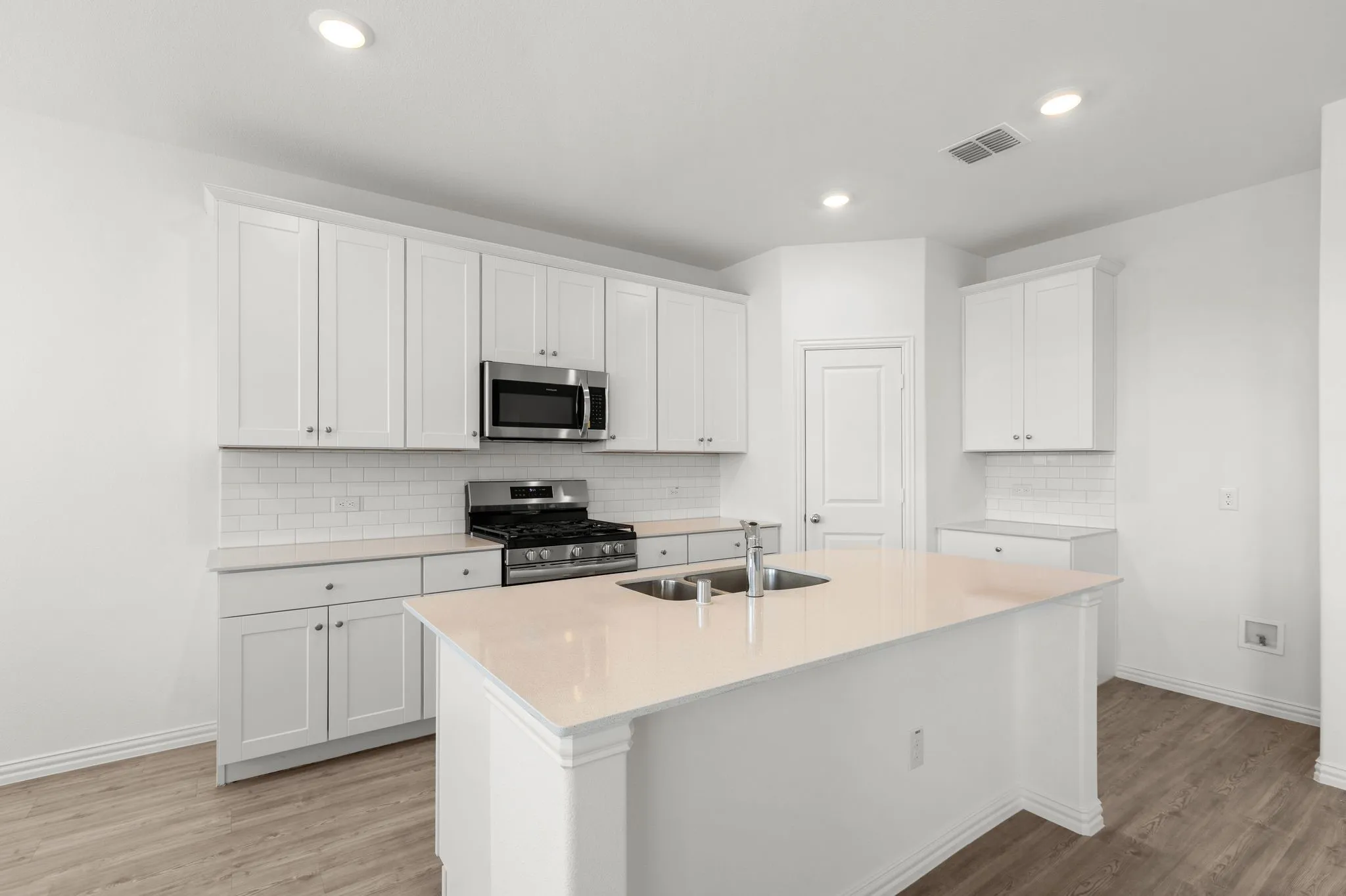 Single Family Residence For Sale in Collin County , 3008 Balmorhea Lane, Mc Kinney, Texas 75071, 4 Bedroom, 3 Bathroom, 2 Garage spaces, 2,381 Sqft, built in 2024, New Construction - Complete, Price $449,000, mls#21260016, Real Estate Agent in Mc Kinney, Homes For Sale in Collin county, Homes For Sale in Mc Kinney, Realtor in Mc Kinney Texas, Real Estate Brokerage Independent Realty Texas, Luminita Cordes Realtor