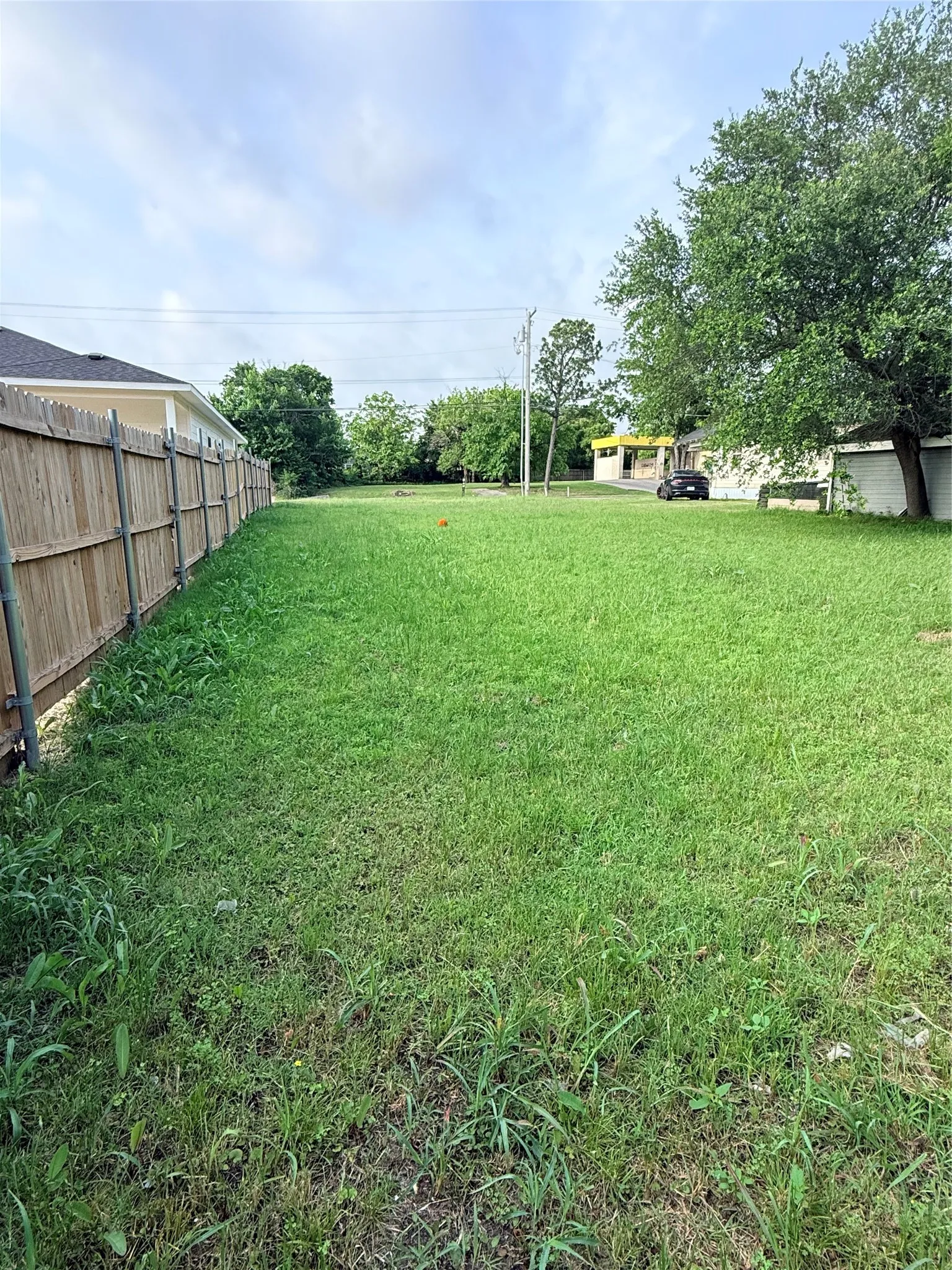 Improved Land For Sale in Hunt County , 3936 Lee Street, Greenville, Texas 75401, 0, 0, Garage spaces, 0 Sqft, built in 0, mls#21260014, Real Estate Agent in Greenville, Homes For Sale in Hunt county, Homes For Sale in Greenville, Realtor in Greenville Texas, Real Estate Brokerage Independent Realty Texas, Luminita Cordes Realtor