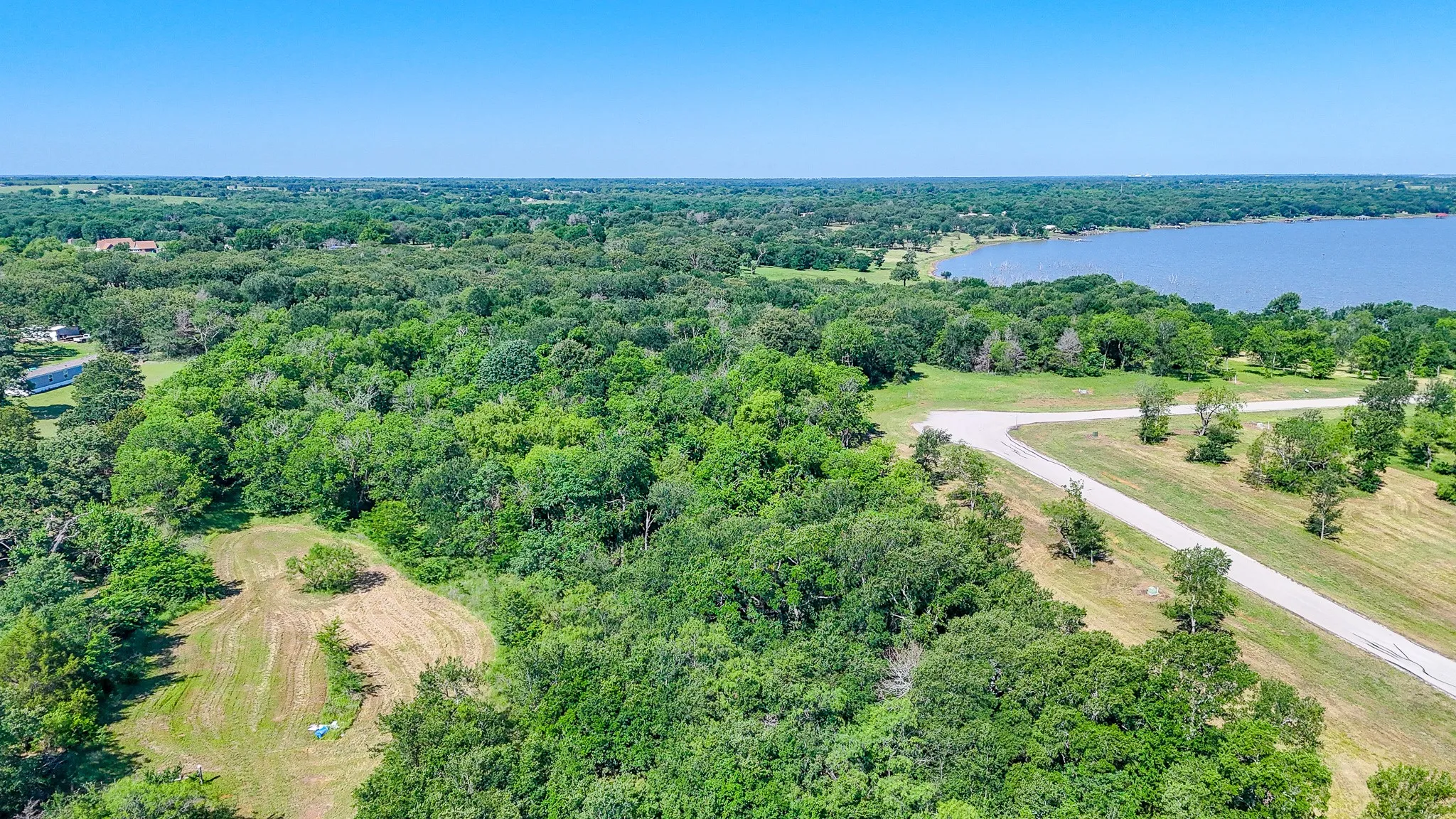 Unimproved Land For Sale in Navarro County , Lot 8 Diamond Point, Corsicana, Texas 75109, 0, 0, Garage spaces, 0 Sqft, built in 0, Price $89,900, mls#21258983, Real Estate Agent in Corsicana, Homes For Sale in Navarro county, Homes For Sale in Corsicana, Realtor in Corsicana Texas, Real Estate Brokerage Independent Realty Texas, Luminita Cordes Realtor