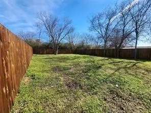 Single Family Residence For Sale in Tarrant County , 2121 S Edgewood Terrace, Fort Worth, Texas 76105, 4 Bedroom, 2 Bathroom, 2 Garage spaces, 1,908 Sqft, built in 2023, New Construction - Complete, mls#21257676, Real Estate Agent in Fort Worth, Homes For Sale in Tarrant county, Homes For Sale in Fort Worth, Realtor in Fort Worth Texas, Real Estate Brokerage Independent Realty Texas, Luminita Cordes Realtor