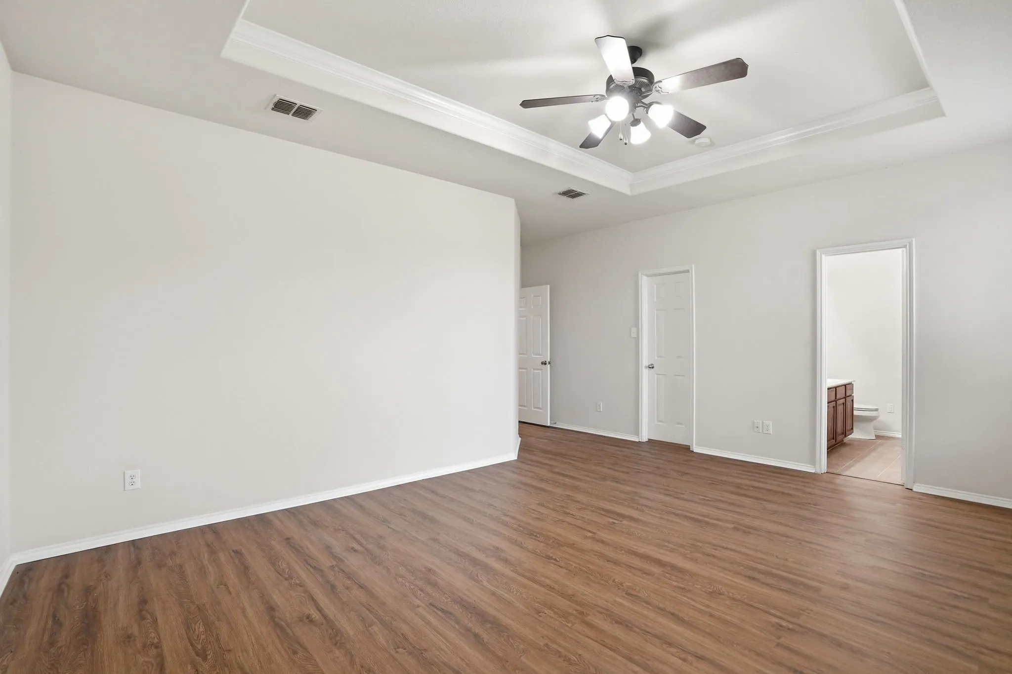 Single Family Residence For Sale in Tarrant County , 8740 Noontide Drive, Fort Worth, Texas 76179, 3 Bedroom, 2 Bathroom, 2 Garage spaces, 1,865 Sqft, built in 2007, mls#21260105, Real Estate Agent in Fort Worth, Homes For Sale in Tarrant county, Homes For Sale in Fort Worth, Realtor in Fort Worth Texas, Real Estate Brokerage Independent Realty Texas, Luminita Cordes Realtor