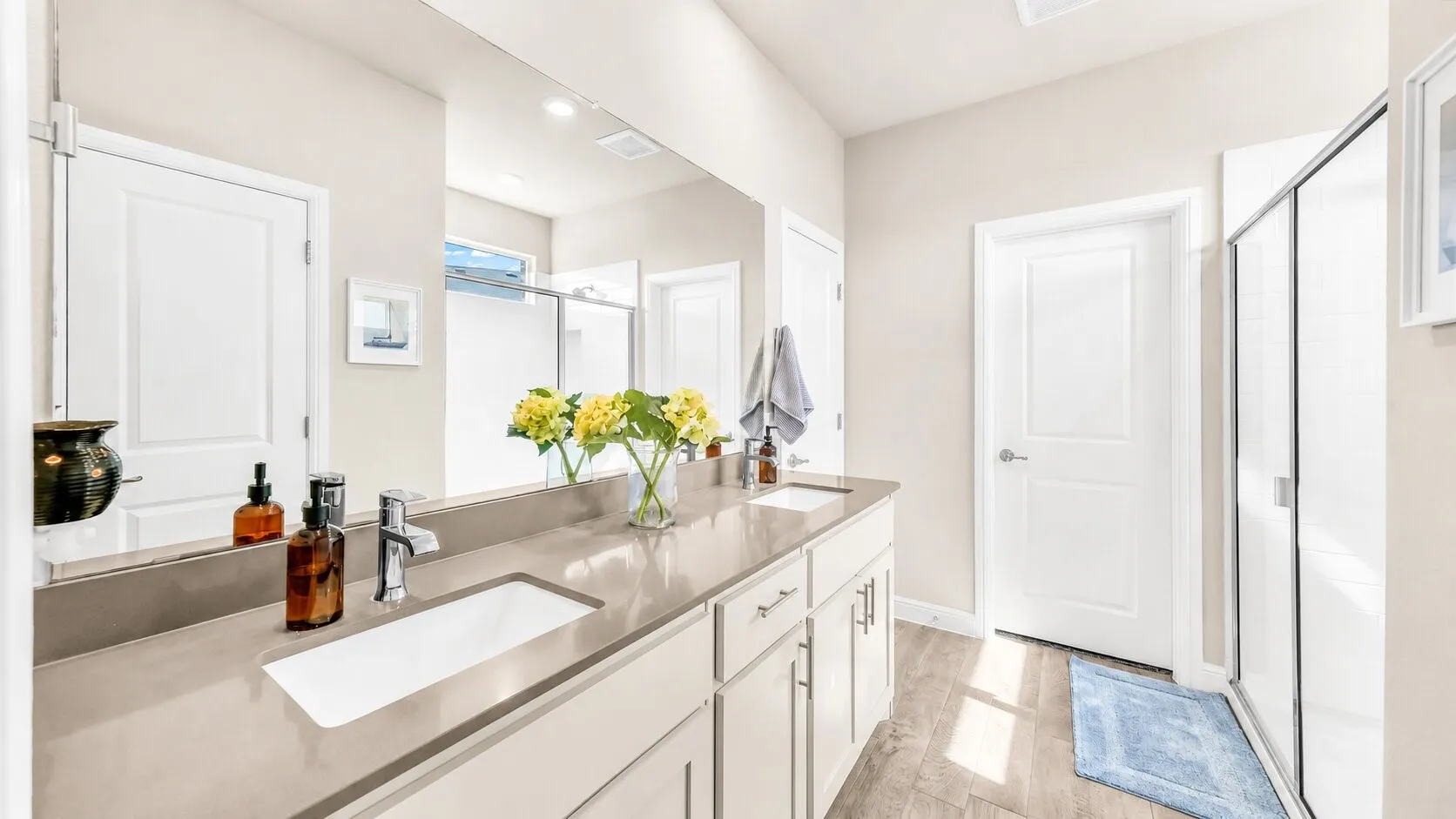 Single Family Residence For Sale in Parker County , 1124 Eastland Lane, Weatherford, Texas 76087, 4 Bedroom, 4 Bathroom, 2 Garage spaces, 2,812 Sqft, built in 2022, mls#21259913, Real Estate Agent in Weatherford, Homes For Sale in Parker county, Homes For Sale in Weatherford, Realtor in Weatherford Texas, Real Estate Brokerage Independent Realty Texas, Luminita Cordes Realtor