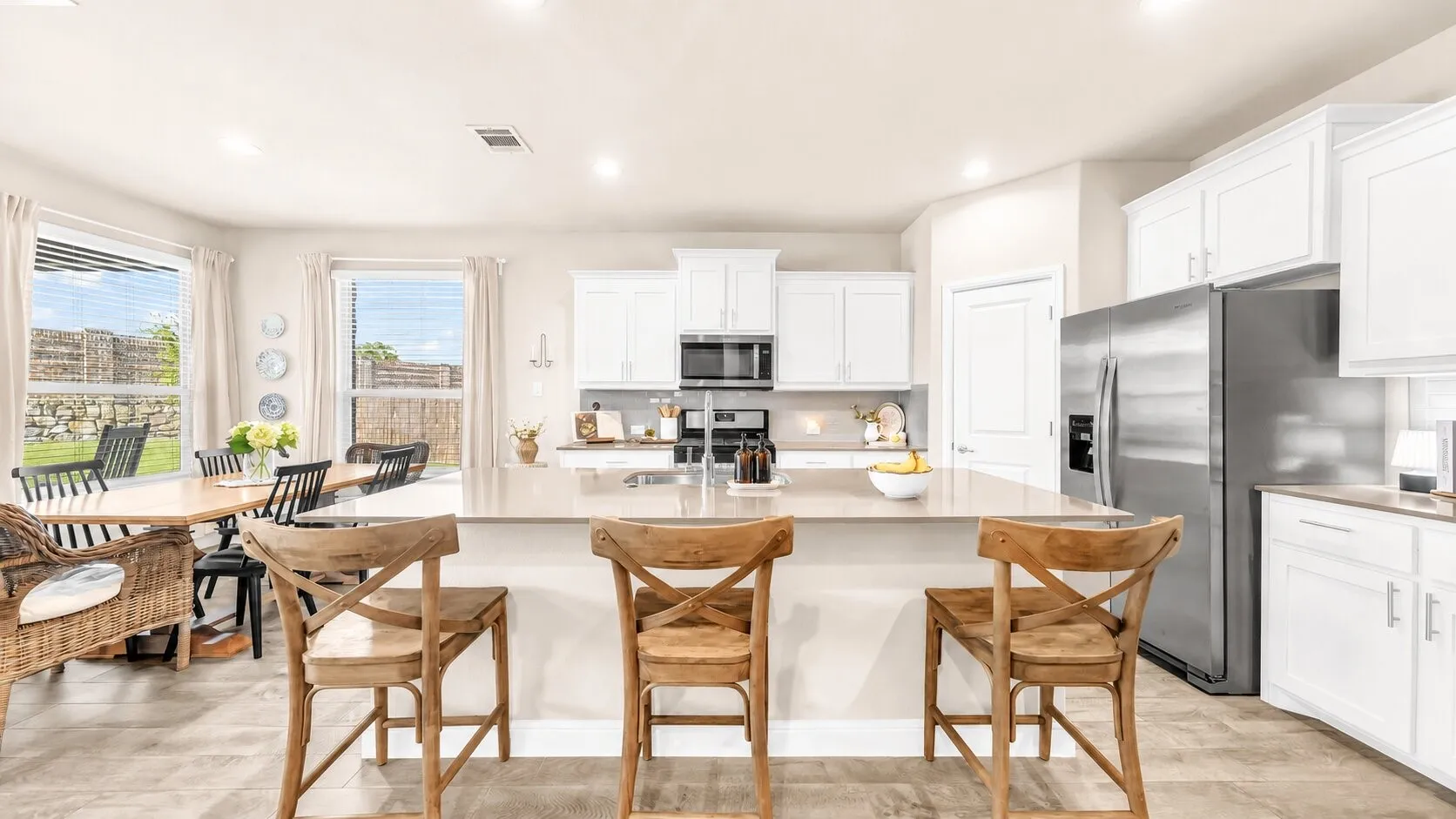 Single Family Residence For Sale in Parker County , 1124 Eastland Lane, Weatherford, Texas 76087, 4 Bedroom, 4 Bathroom, 2 Garage spaces, 2,812 Sqft, built in 2022, mls#21259913, Real Estate Agent in Weatherford, Homes For Sale in Parker county, Homes For Sale in Weatherford, Realtor in Weatherford Texas, Real Estate Brokerage Independent Realty Texas, Luminita Cordes Realtor