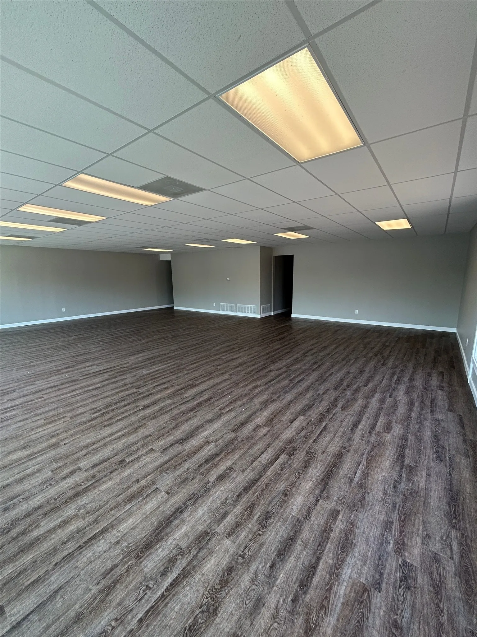 Office For Rent in Tarrant County , 3436 Williams Road, Benbrook, Texas 76116, 0, 0, Garage spaces, 0 Sqft, built in 1977, mls#21260151, Real Estate Agent in Benbrook, Homes For Rent in Tarrant county, Homes For Rent in Benbrook, Realtor in Benbrook Texas, Real Estate Brokerage Independent Realty Texas, Luminita Cordes Realtor