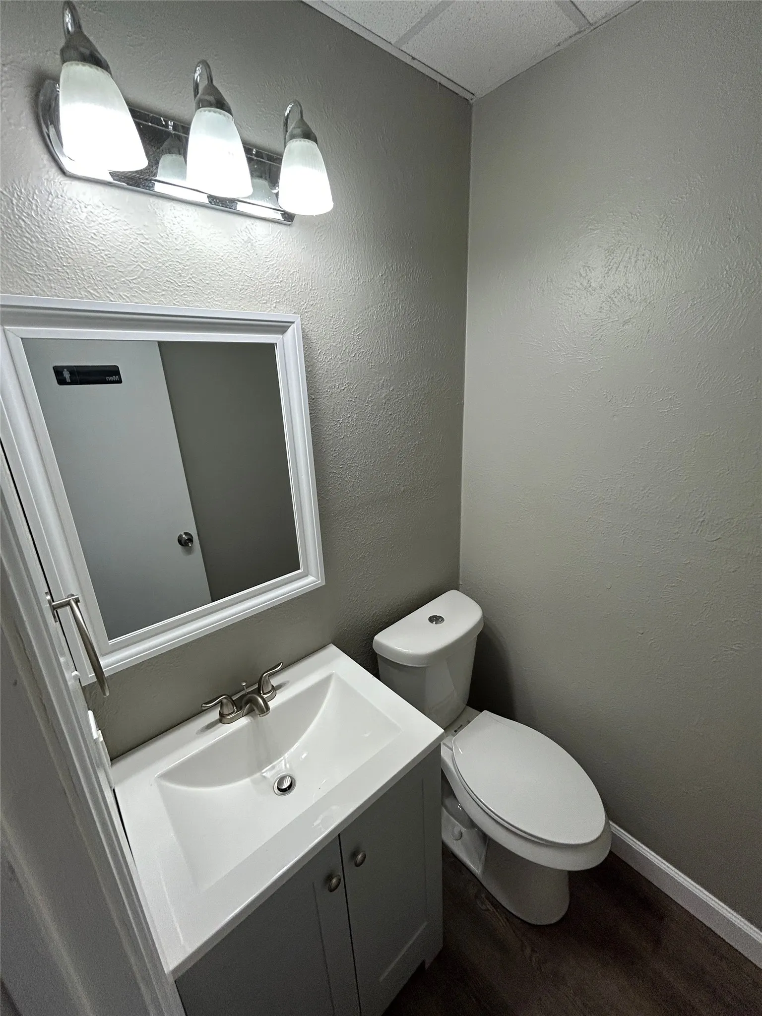 Office For Rent in Tarrant County , 3436 Williams Road, Benbrook, Texas 76116, 0, 0, Garage spaces, 0 Sqft, built in 1977, mls#21260151, Real Estate Agent in Benbrook, Homes For Rent in Tarrant county, Homes For Rent in Benbrook, Realtor in Benbrook Texas, Real Estate Brokerage Independent Realty Texas, Luminita Cordes Realtor