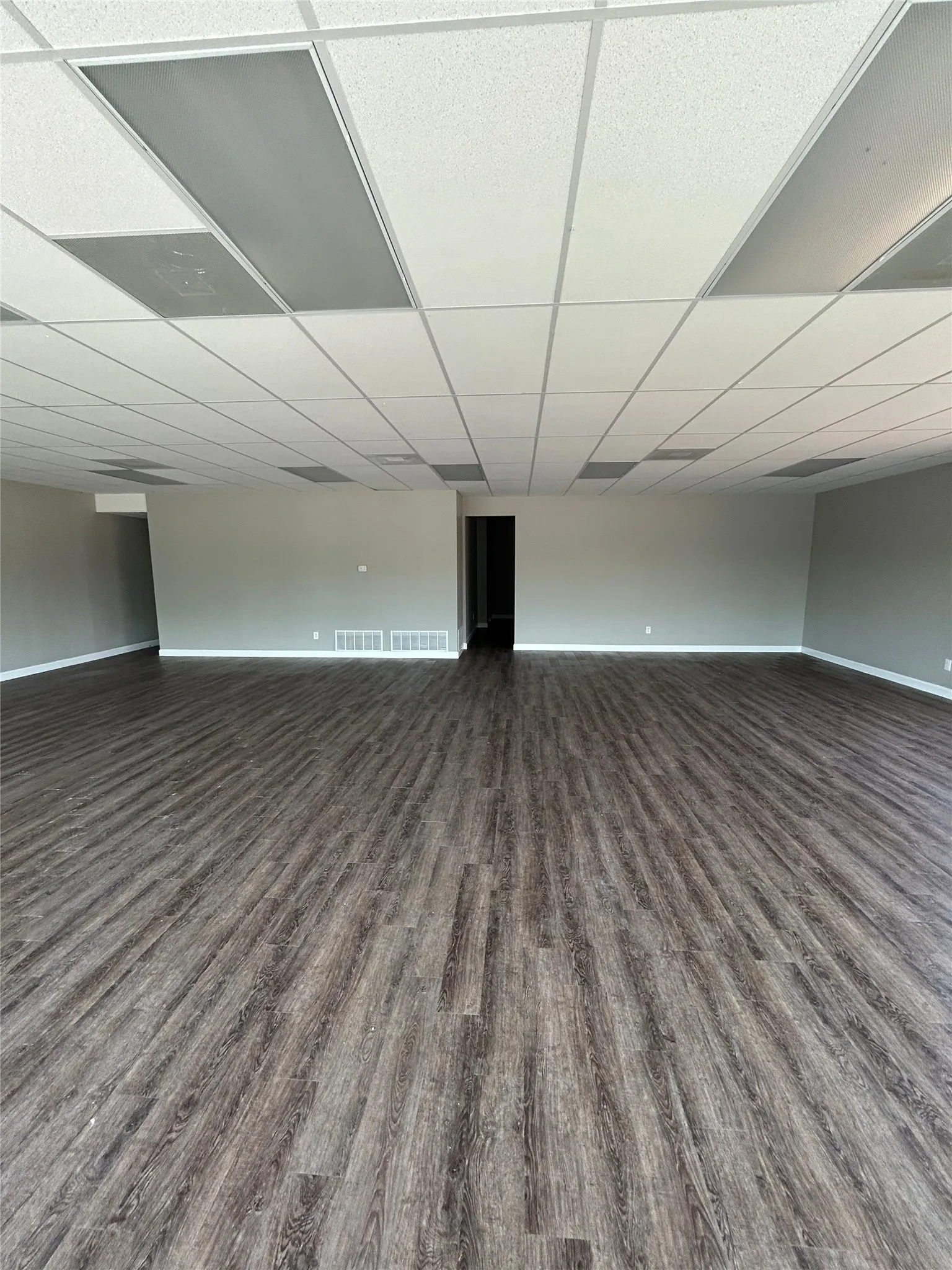 Office For Rent in Tarrant County , 3436 Williams Road, Benbrook, Texas 76116, 0, 0, Garage spaces, 0 Sqft, built in 1977, mls#21260151, Real Estate Agent in Benbrook, Homes For Rent in Tarrant county, Homes For Rent in Benbrook, Realtor in Benbrook Texas, Real Estate Brokerage Independent Realty Texas, Luminita Cordes Realtor