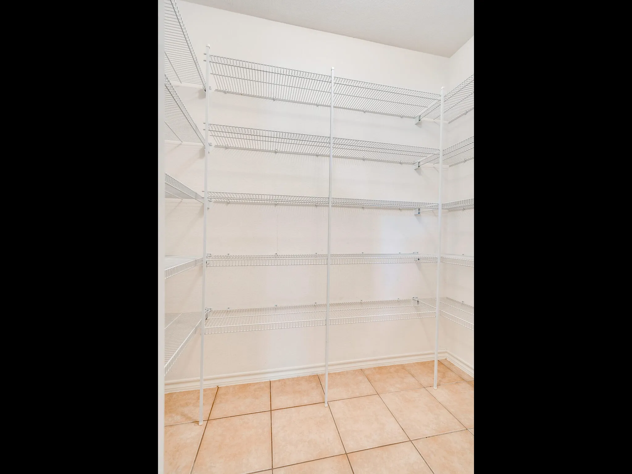 Single Family Residence For Rent in Denton County , 7721 Willow Ridge Drive, Northlake, Texas 76247, 4 Bedroom, 2 Bathroom, 2 Garage spaces, 2,821 Sqft, built in 2006, Preowned, mls#21253380, Real Estate Agent in Northlake, Homes For Rent in Denton county, Homes For Rent in Northlake, Realtor in Northlake Texas, Real Estate Brokerage Independent Realty Texas, Luminita Cordes Realtor