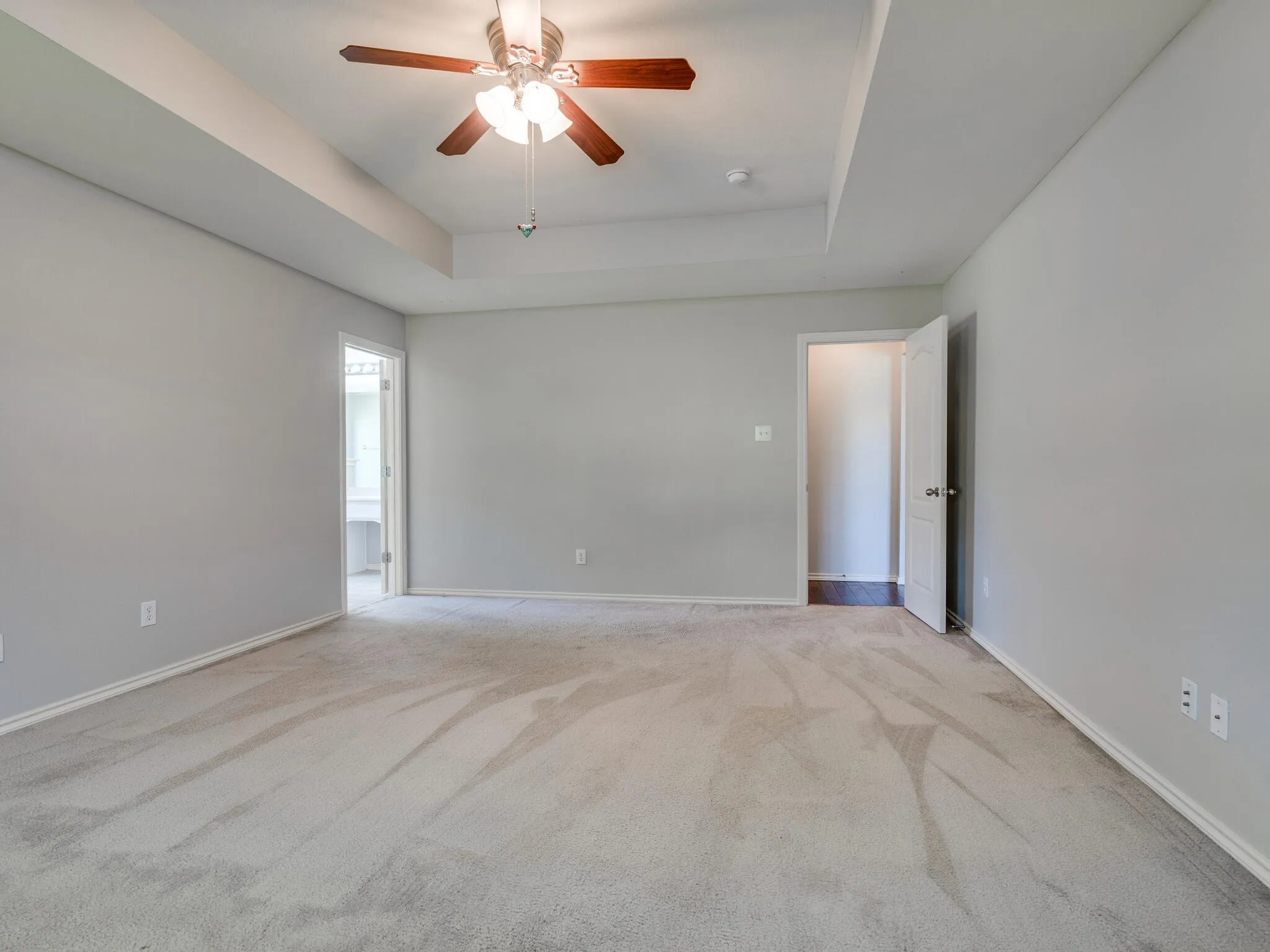 Single Family Residence For Rent in Denton County , 7721 Willow Ridge Drive, Northlake, Texas 76247, 4 Bedroom, 2 Bathroom, 2 Garage spaces, 2,821 Sqft, built in 2006, Preowned, mls#21253380, Real Estate Agent in Northlake, Homes For Rent in Denton county, Homes For Rent in Northlake, Realtor in Northlake Texas, Real Estate Brokerage Independent Realty Texas, Luminita Cordes Realtor
