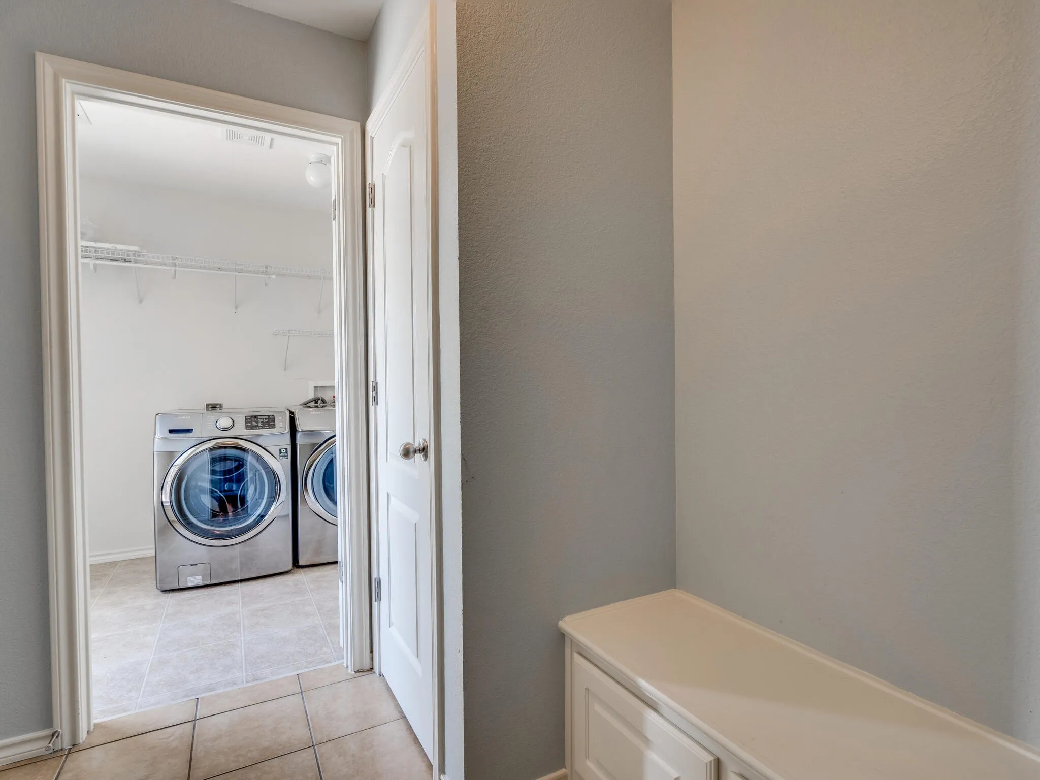 Single Family Residence For Rent in Denton County , 7721 Willow Ridge Drive, Northlake, Texas 76247, 4 Bedroom, 2 Bathroom, 2 Garage spaces, 2,821 Sqft, built in 2006, Preowned, mls#21253380, Real Estate Agent in Northlake, Homes For Rent in Denton county, Homes For Rent in Northlake, Realtor in Northlake Texas, Real Estate Brokerage Independent Realty Texas, Luminita Cordes Realtor