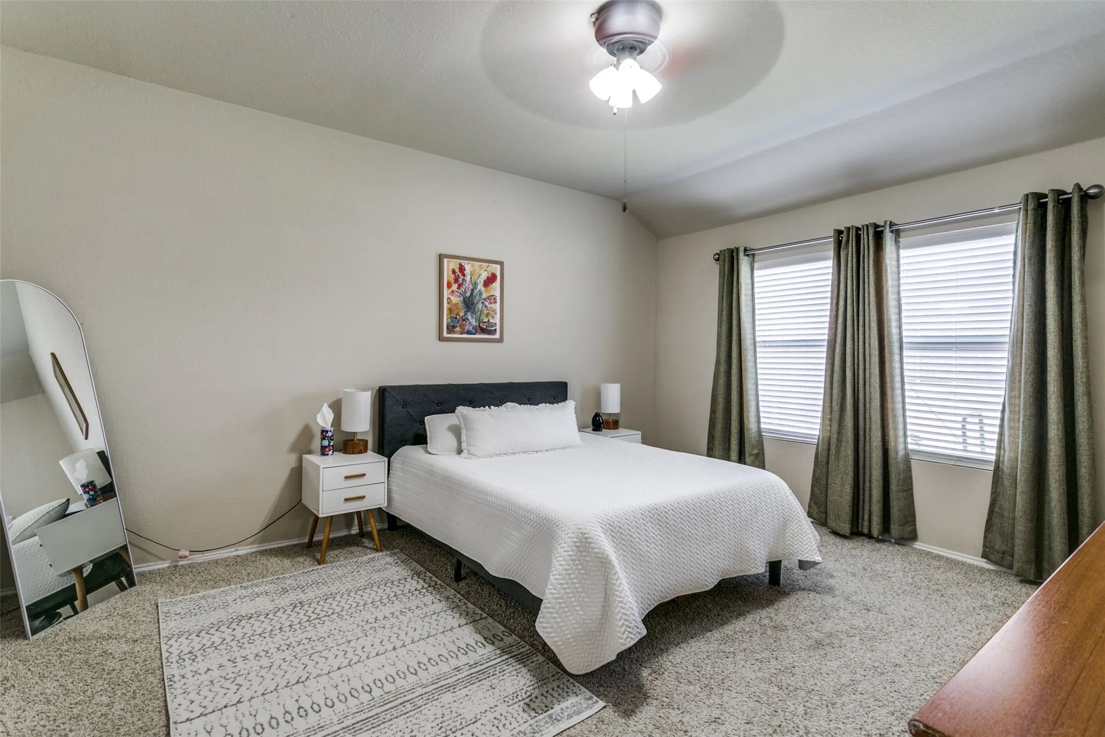 Single Family Residence For Sale in Tarrant County , 1629 Quails Nest Drive, Fort Worth, Texas 76177, 5 Bedrooms, 3 Bathrooms, 2 Garage spaces, 2,889 Sqft, built in 2007, Preowned, Price $390,000, mls#21260158, Real Estate Agent in Fort Worth, Homes For Sale in Tarrant county, Homes For Sale in Fort Worth, Realtor in Fort Worth Texas, Real Estate Brokerage Independent Realty Texas, Luminita Cordes Realtor