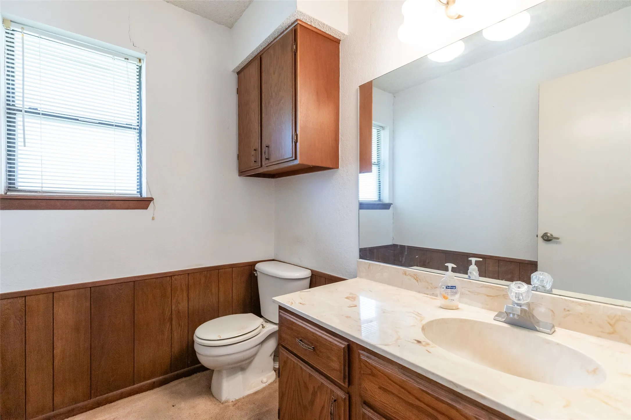 Single Family Residence For Sale in Taylor County , 3265 Woodhollow Circle, Abilene, Texas 79606, 3 Bedroom, 3 Bathroom, 2 Garage spaces, 2,055 Sqft, built in 1978, Preowned, mls#21259134, Real Estate Agent in Abilene, Homes For Sale in Taylor county, Homes For Sale in Abilene, Realtor in Abilene Texas, Real Estate Brokerage Independent Realty Texas, Luminita Cordes Realtor