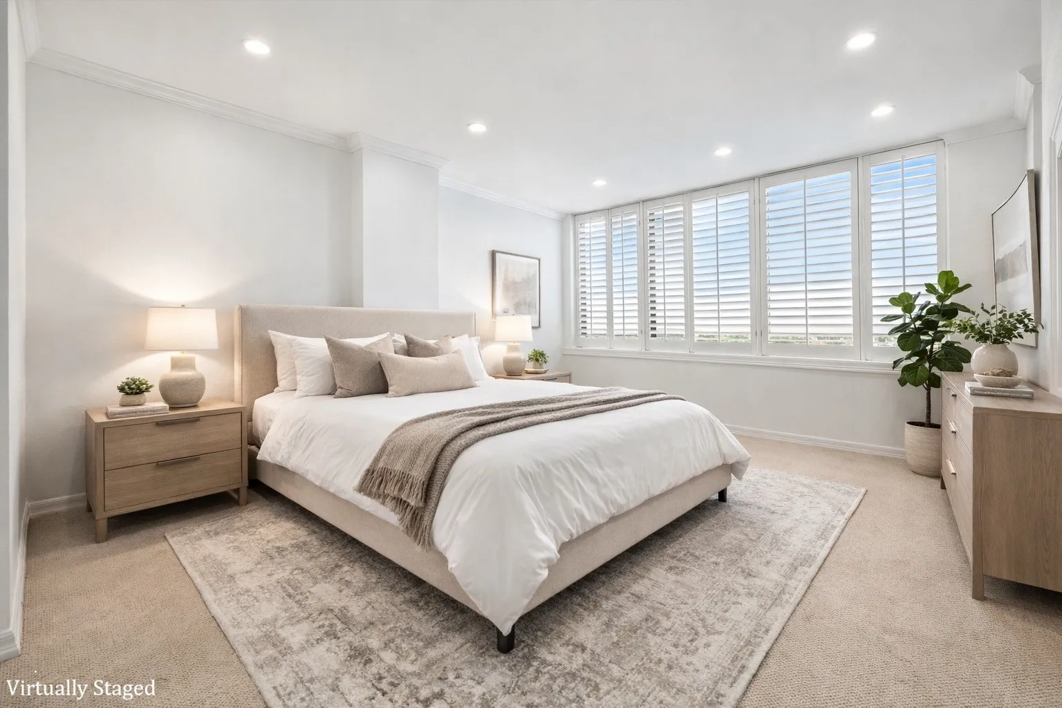 Condominium For Sale in Dallas County , 5200 Keller Springs Road 1322, Dallas, Texas 75248, 2 Bedroom, 2 Bathroom, 1 Garage spaces, 2,006 Sqft, built in 1981, Preowned, mls#21260110, Real Estate Agent in Dallas, Homes For Sale in Dallas county, Homes For Sale in Dallas, Realtor in Dallas Texas, Real Estate Brokerage Independent Realty Texas, Luminita Cordes Realtor