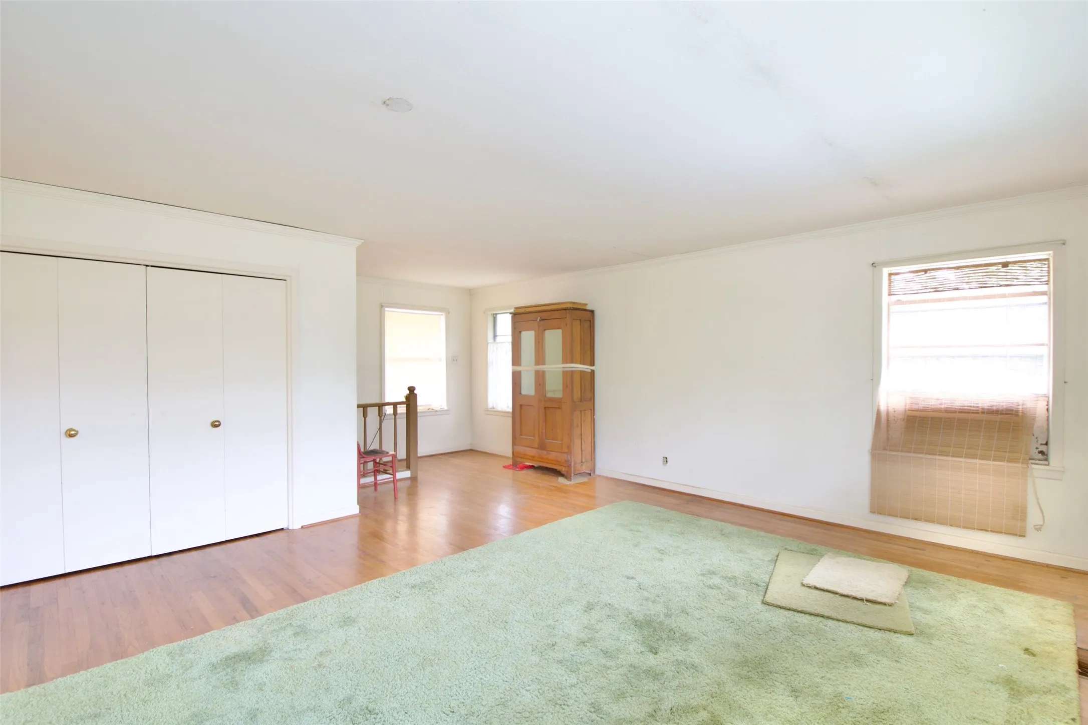 Single Family Residence For Sale in Mc Lennan County , 4901 Pine Avenue, Waco, Texas 76710, 4 Bedroom, 3 Bathroom, Garage spaces, 2,566 Sqft, built in 1956, mls#21258449, Real Estate Agent in Waco, Homes For Sale in Mc Lennan county, Homes For Sale in Waco, Realtor in Waco Texas, Real Estate Brokerage Independent Realty Texas, Luminita Cordes Realtor