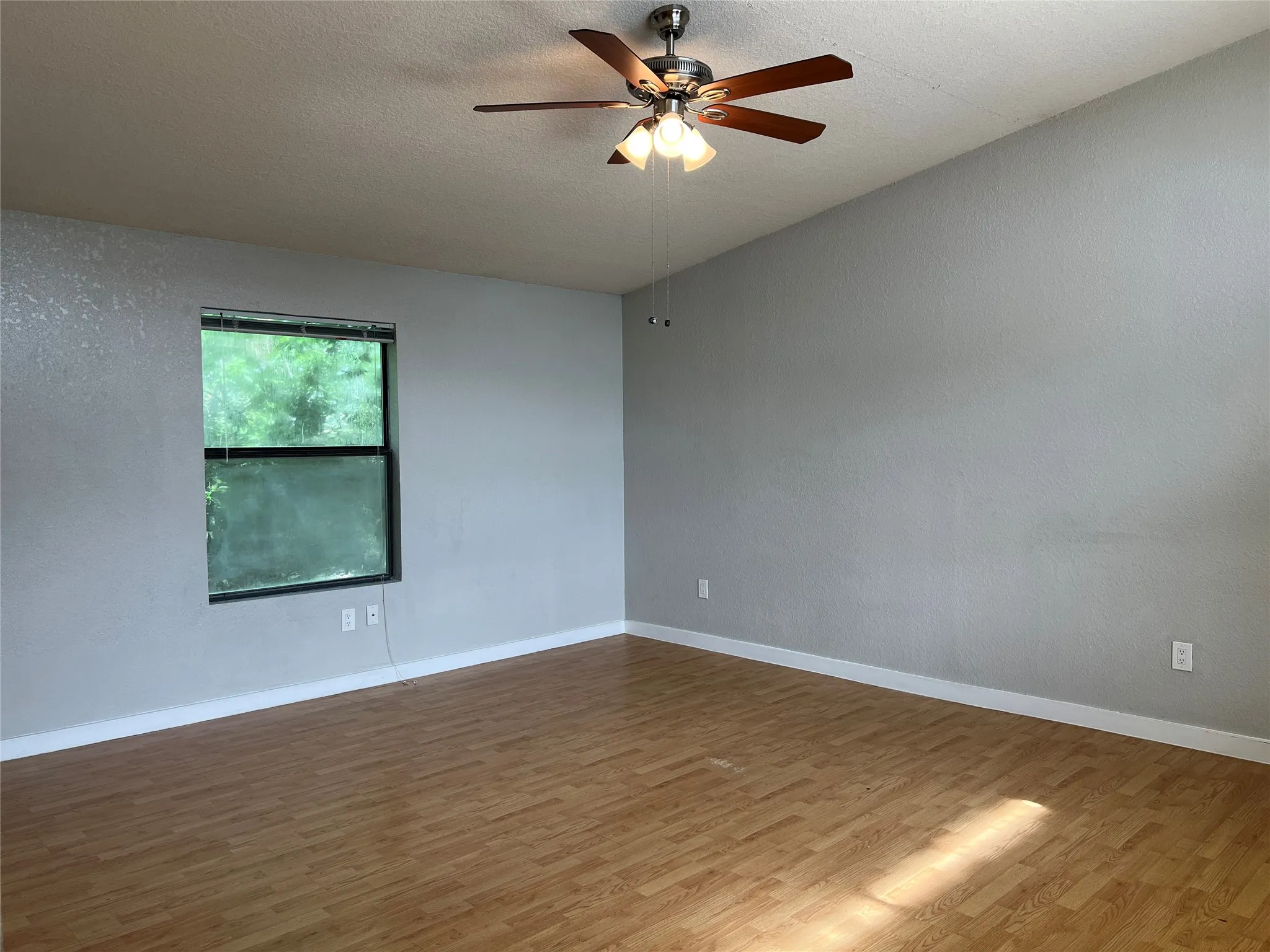 Apartment For Rent in Denton County , 701 W Sycamore Street 304, Denton, Texas 76201, 0, 1 Bathroom, Garage spaces, 450 Sqft, built in 1998, Unknown, mls#21260237, Real Estate Agent in Denton, Homes For Rent in Denton county, Homes For Rent in Denton, Realtor in Denton Texas, Real Estate Brokerage Independent Realty Texas, Luminita Cordes Realtor