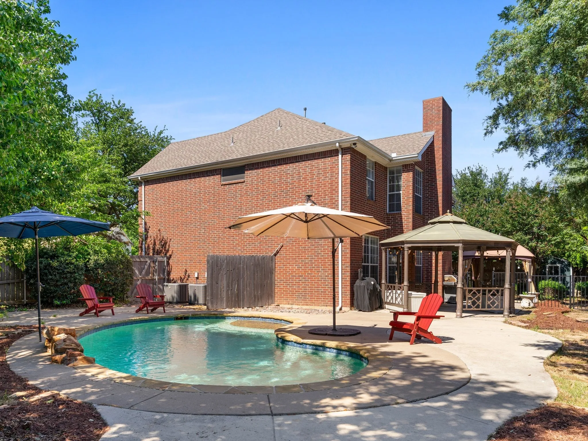 Single Family Residence For Sale in Tarrant County , 5213 Hot Springs Trail, Fort Worth, Texas 76137, 4 Bedroom, 3 Bathroom, 2 Garage spaces, 3,392 Sqft, built in 1993, Preowned, mls#21258724, Real Estate Agent in Fort Worth, Homes For Sale in Tarrant county, Homes For Sale in Fort Worth, Realtor in Fort Worth Texas, Real Estate Brokerage Independent Realty Texas, Luminita Cordes Realtor
