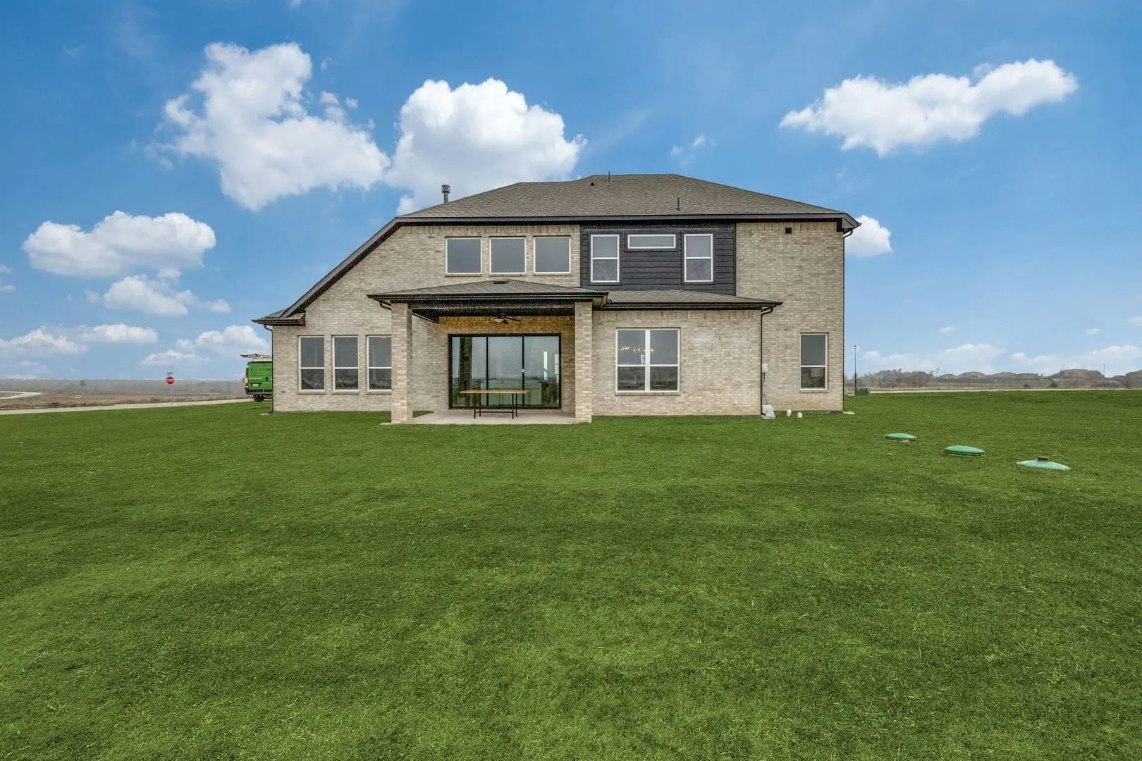 Single Family Residence For Sale in Kaufman County , 6704 Bassett Lane, Mesquite, Texas 75126, 4 Bedroom, 4 Bathroom, 3 Garage spaces, 3,268 Sqft, built in 2025, New Construction - Complete, mls#21260252, Real Estate Agent in Mesquite, Homes For Sale in Kaufman county, Homes For Sale in Mesquite, Realtor in Mesquite Texas, Real Estate Brokerage Independent Realty Texas, Luminita Cordes Realtor