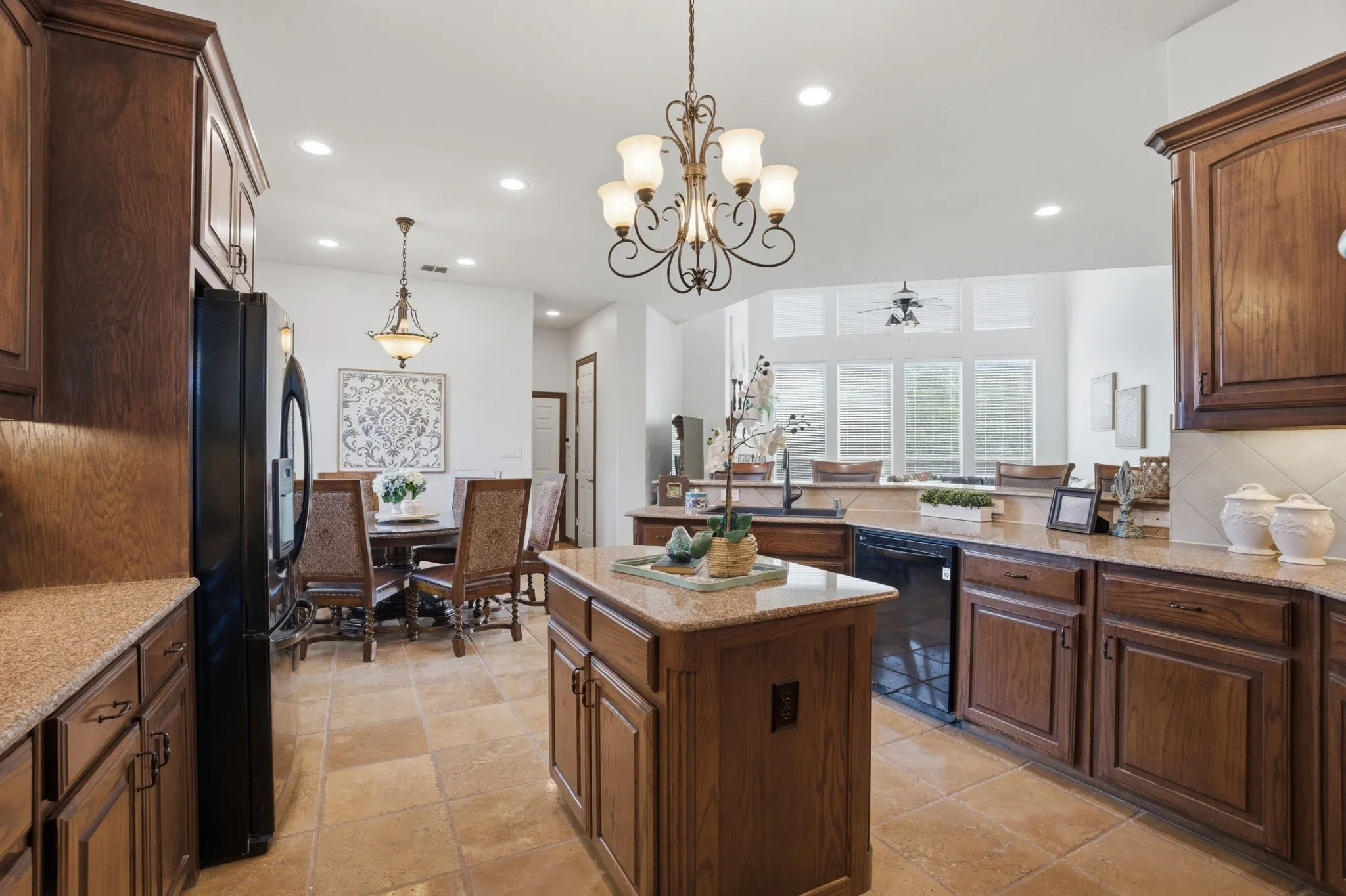 Single Family Residence For Sale in Denton County , 4615 Wild Honey Court, Flower Mound, Texas 75022, 4 Bedroom, 4 Bathroom, 3 Garage spaces, 4,064 Sqft, built in 2004, Preowned, mls#21259004, Real Estate Agent in Flower Mound, Homes For Sale in Denton county, Homes For Sale in Flower Mound, Realtor in Flower Mound Texas, Real Estate Brokerage Independent Realty Texas, Luminita Cordes Realtor