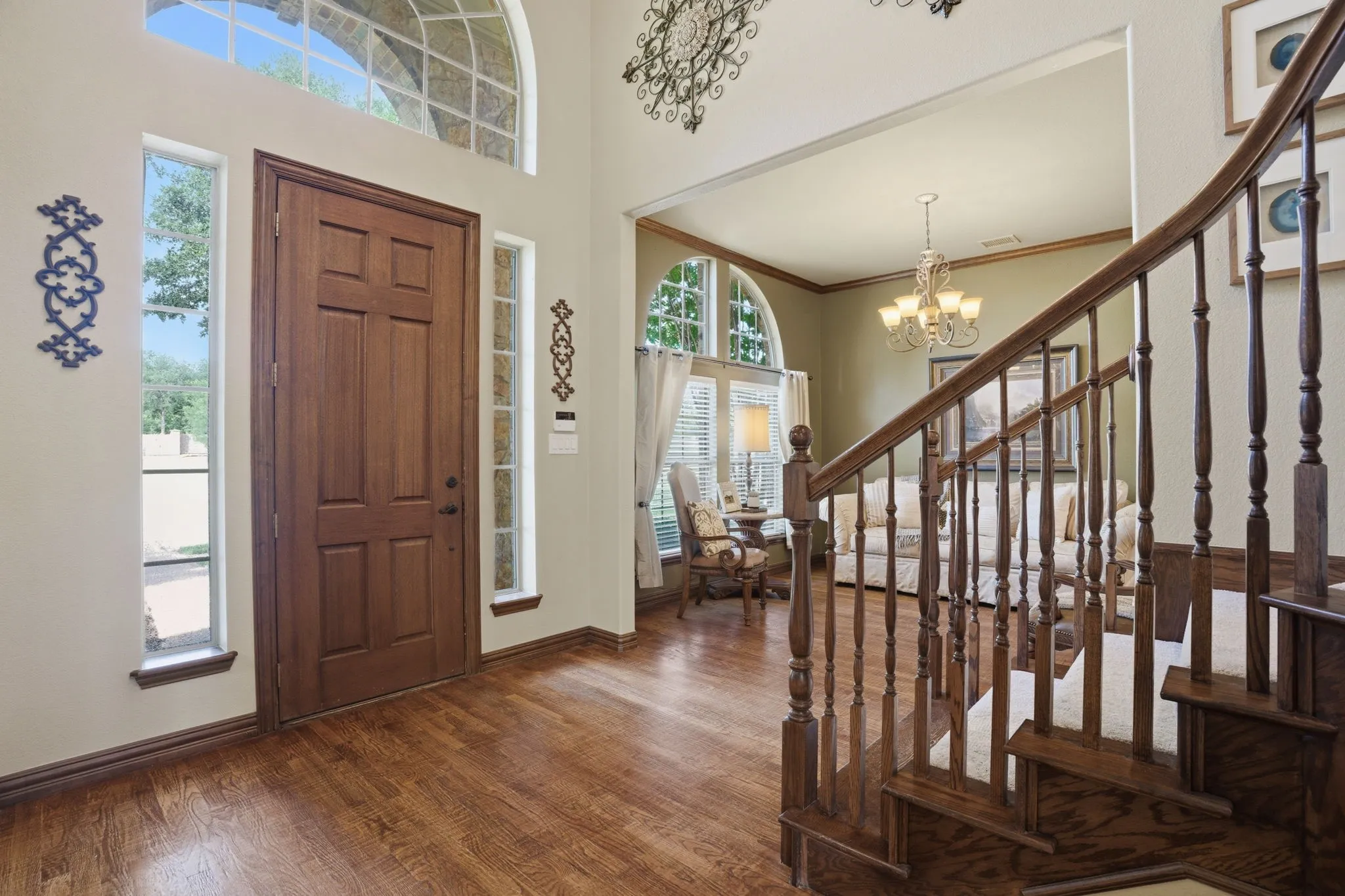 Single Family Residence For Sale in Denton County , 4615 Wild Honey Court, Flower Mound, Texas 75022, 4 Bedroom, 4 Bathroom, 3 Garage spaces, 4,064 Sqft, built in 2004, Preowned, mls#21259004, Real Estate Agent in Flower Mound, Homes For Sale in Denton county, Homes For Sale in Flower Mound, Realtor in Flower Mound Texas, Real Estate Brokerage Independent Realty Texas, Luminita Cordes Realtor