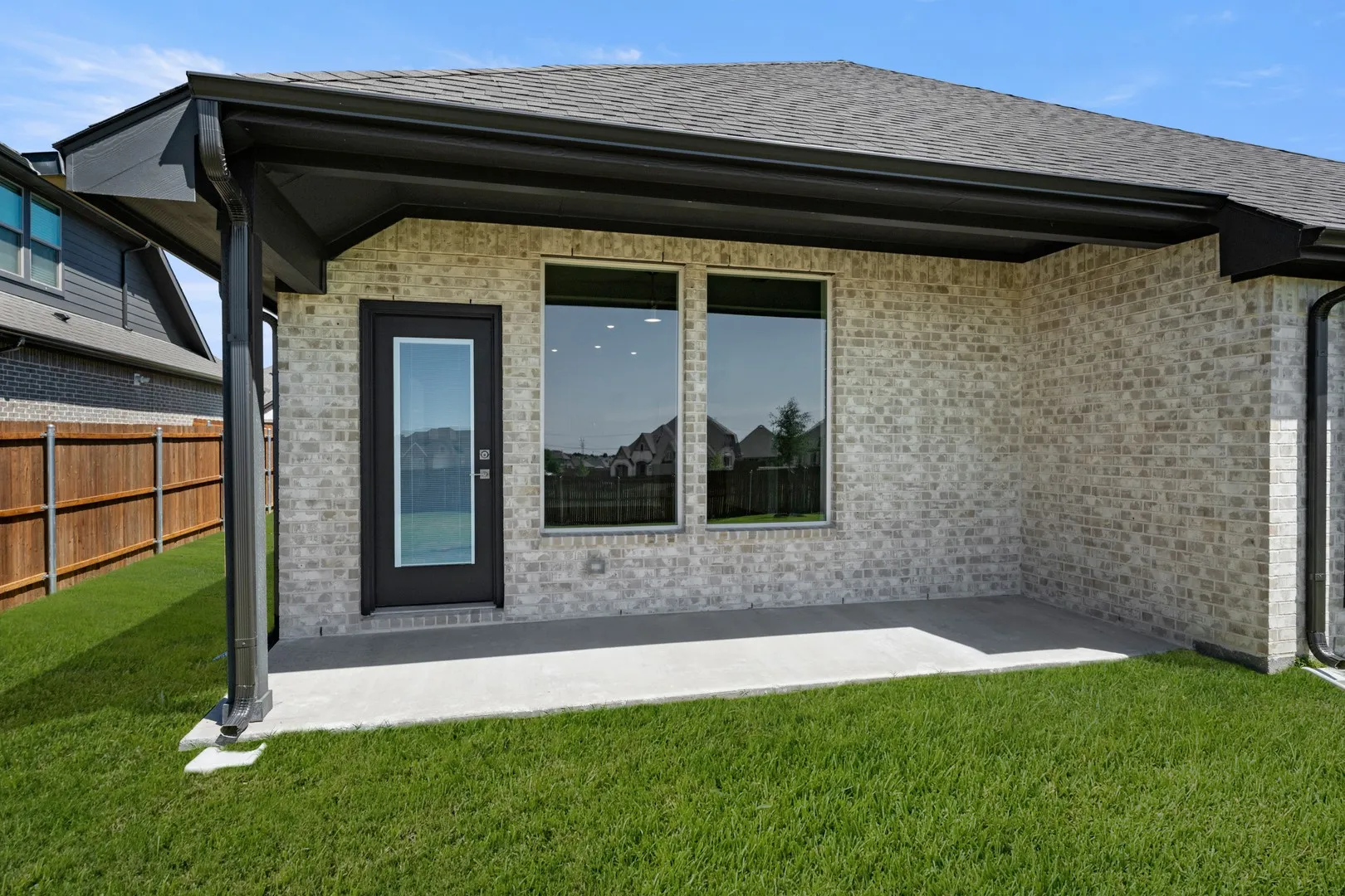DFW-Hunters Ridge -Concept 1937-1104 Birchwood Drive-Back-Risewell Homes-3