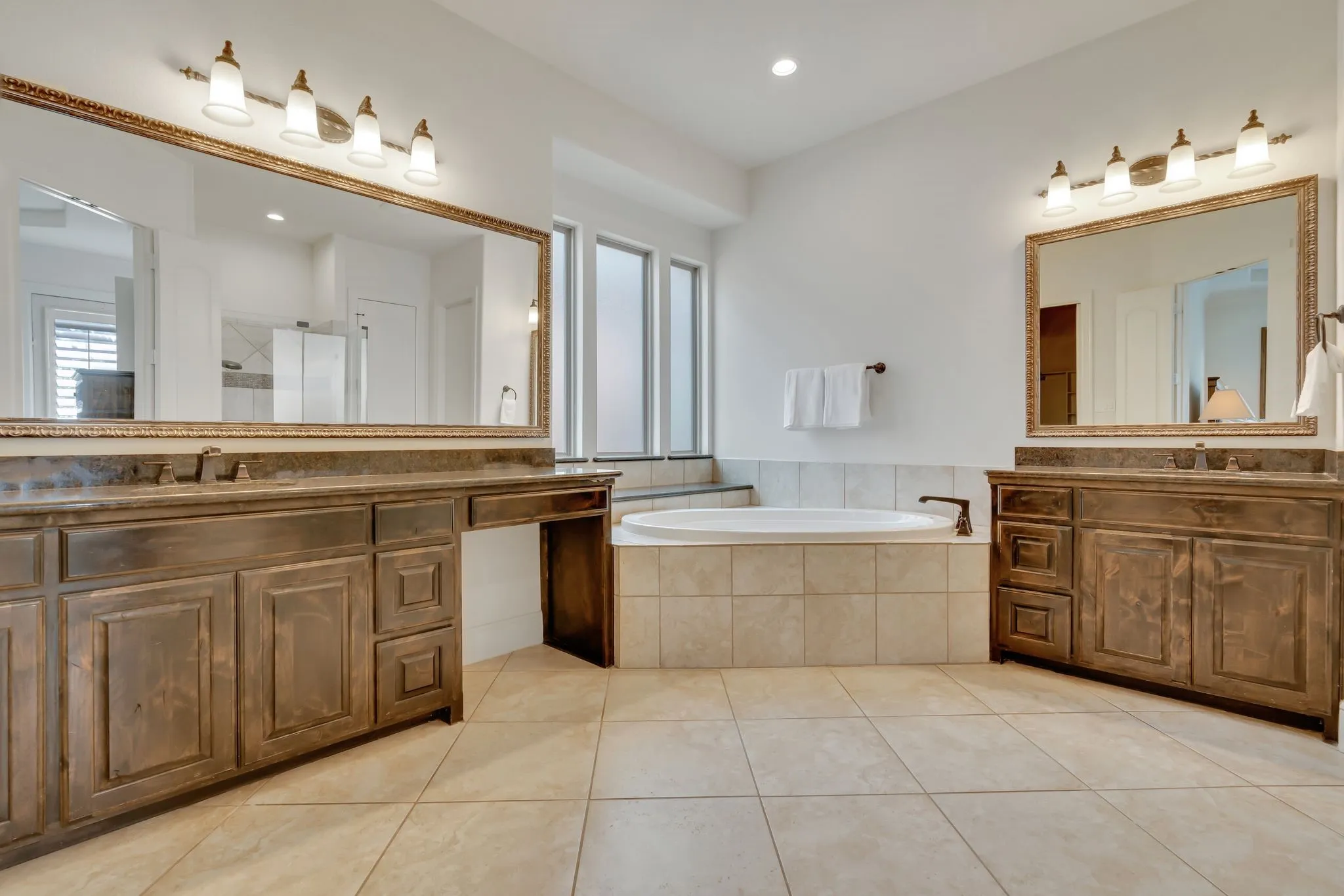 Single Family Residence For Sale in Denton County , 601 Sandy Lane, Flower Mound, Texas 75022, 5 Bedroom, 4 Bathroom, 2 Garage spaces, 3,839 Sqft, built in 2016, mls#21260279, Real Estate Agent in Flower Mound, Homes For Sale in Denton county, Homes For Sale in Flower Mound, Realtor in Flower Mound Texas, Real Estate Brokerage Independent Realty Texas, Luminita Cordes Realtor