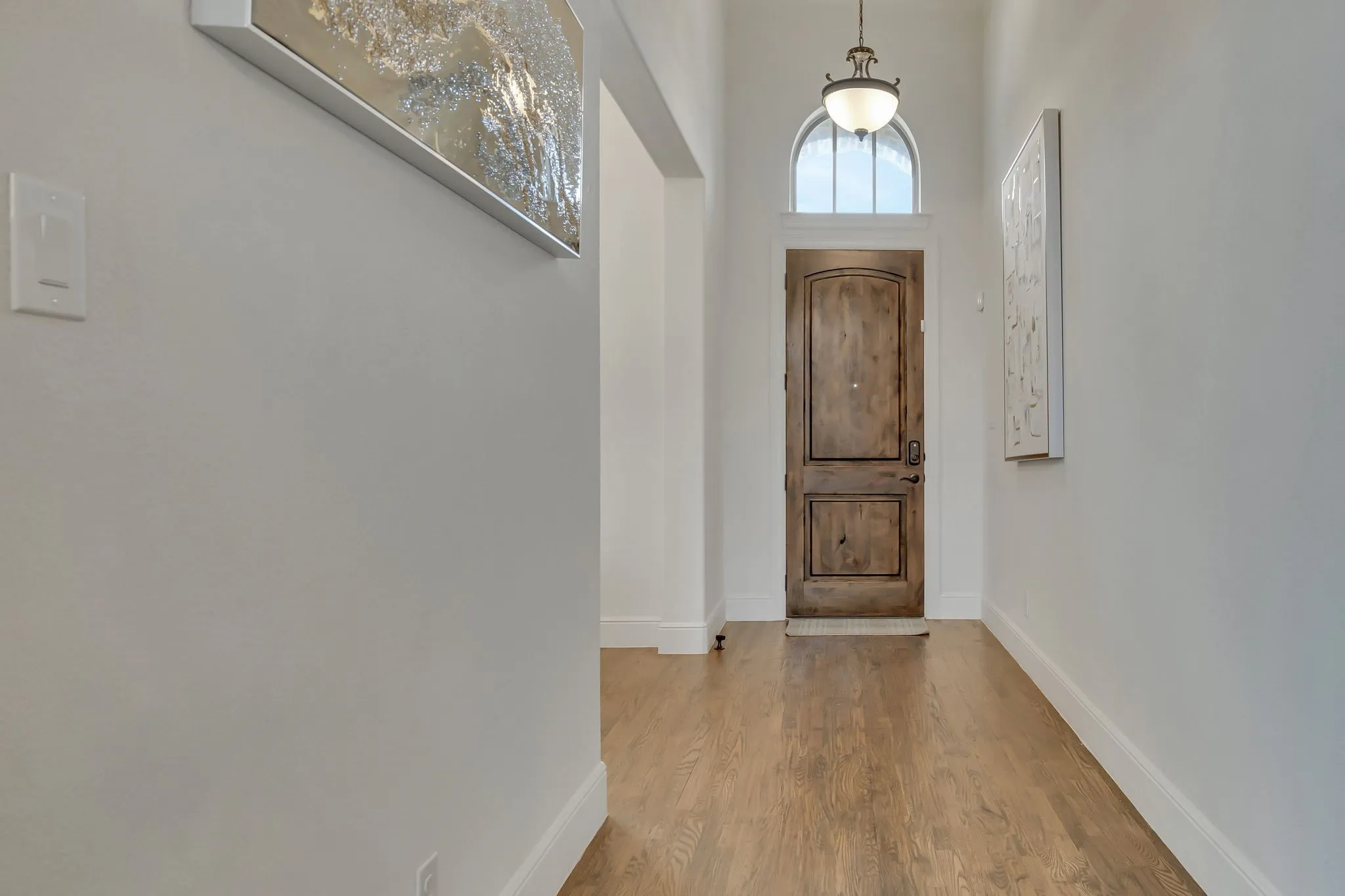 Single Family Residence For Sale in Denton County , 601 Sandy Lane, Flower Mound, Texas 75022, 5 Bedroom, 4 Bathroom, 2 Garage spaces, 3,839 Sqft, built in 2016, mls#21260279, Real Estate Agent in Flower Mound, Homes For Sale in Denton county, Homes For Sale in Flower Mound, Realtor in Flower Mound Texas, Real Estate Brokerage Independent Realty Texas, Luminita Cordes Realtor