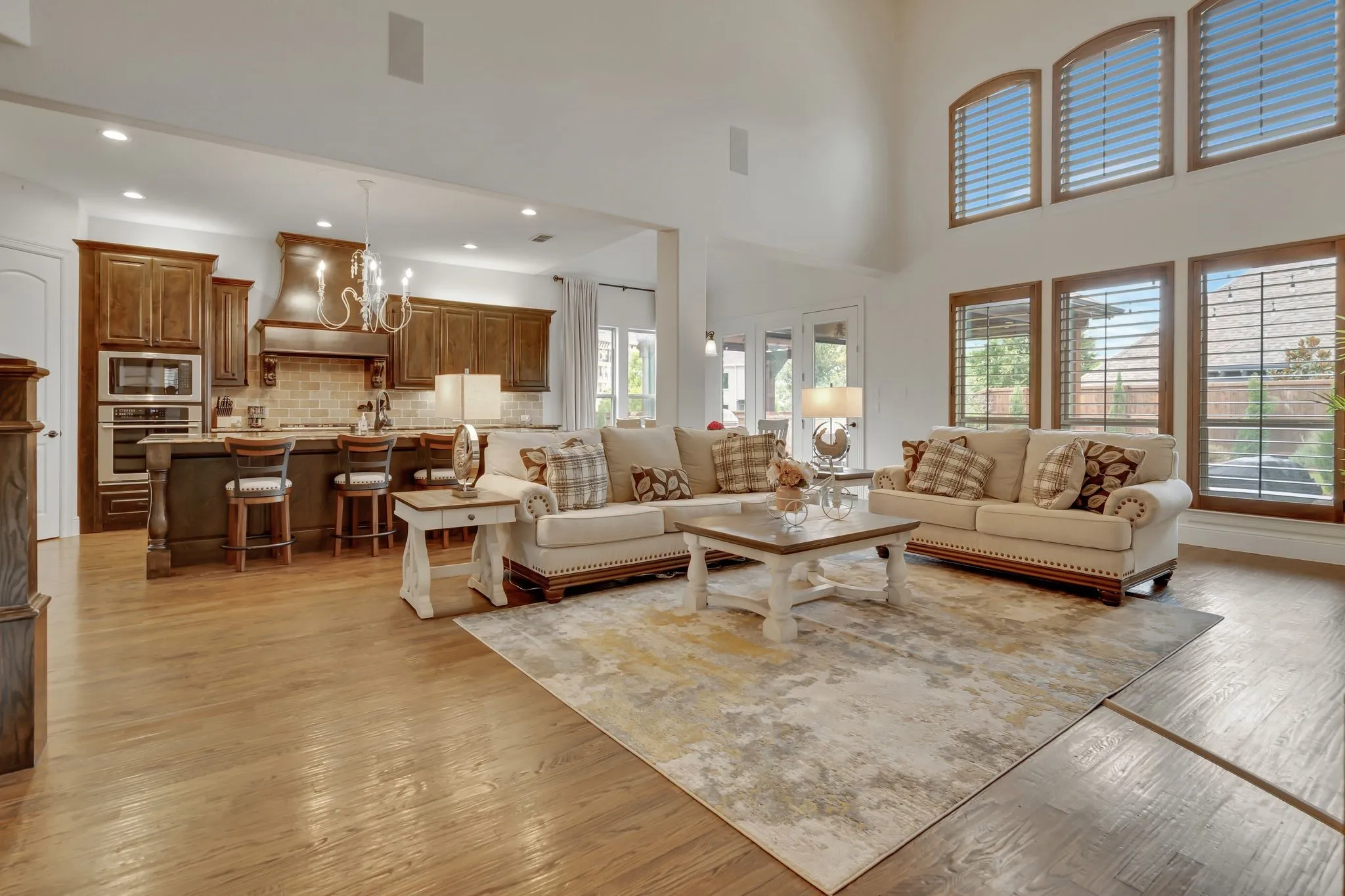Single Family Residence For Sale in Denton County , 601 Sandy Lane, Flower Mound, Texas 75022, 5 Bedroom, 4 Bathroom, 2 Garage spaces, 3,839 Sqft, built in 2016, mls#21260279, Real Estate Agent in Flower Mound, Homes For Sale in Denton county, Homes For Sale in Flower Mound, Realtor in Flower Mound Texas, Real Estate Brokerage Independent Realty Texas, Luminita Cordes Realtor
