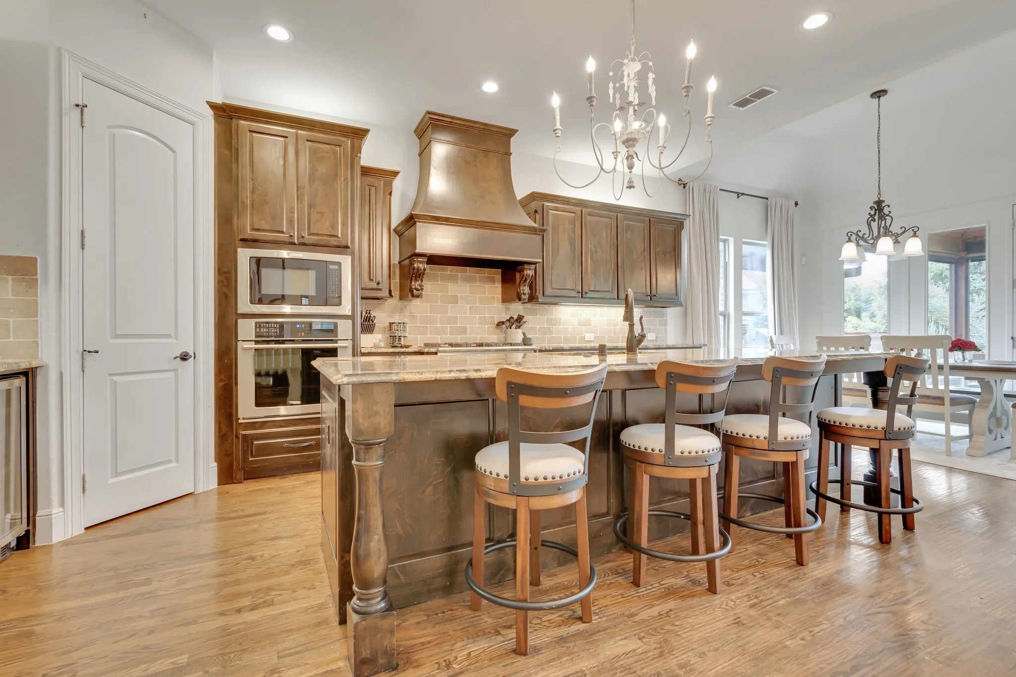 Single Family Residence For Sale in Denton County , 601 Sandy Lane, Flower Mound, Texas 75022, 5 Bedroom, 4 Bathroom, 2 Garage spaces, 3,839 Sqft, built in 2016, mls#21260279, Real Estate Agent in Flower Mound, Homes For Sale in Denton county, Homes For Sale in Flower Mound, Realtor in Flower Mound Texas, Real Estate Brokerage Independent Realty Texas, Luminita Cordes Realtor