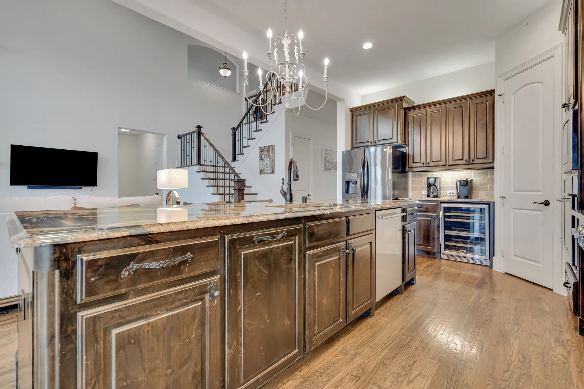 Single Family Residence For Sale in Denton County , 601 Sandy Lane, Flower Mound, Texas 75022, 5 Bedroom, 4 Bathroom, 2 Garage spaces, 3,839 Sqft, built in 2016, mls#21260279, Real Estate Agent in Flower Mound, Homes For Sale in Denton county, Homes For Sale in Flower Mound, Realtor in Flower Mound Texas, Real Estate Brokerage Independent Realty Texas, Luminita Cordes Realtor