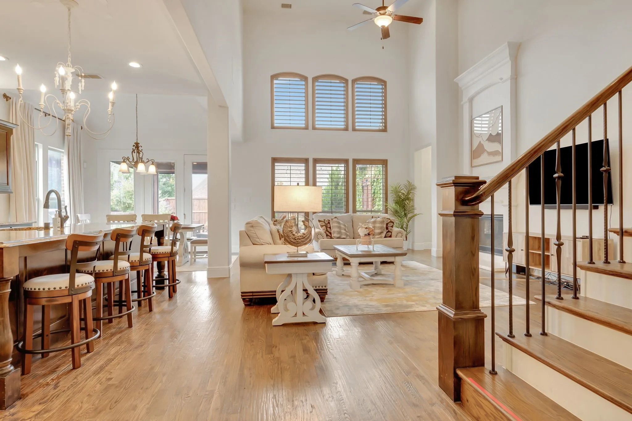 Single Family Residence For Sale in Denton County , 601 Sandy Lane, Flower Mound, Texas 75022, 5 Bedroom, 4 Bathroom, 2 Garage spaces, 3,839 Sqft, built in 2016, mls#21260279, Real Estate Agent in Flower Mound, Homes For Sale in Denton county, Homes For Sale in Flower Mound, Realtor in Flower Mound Texas, Real Estate Brokerage Independent Realty Texas, Luminita Cordes Realtor