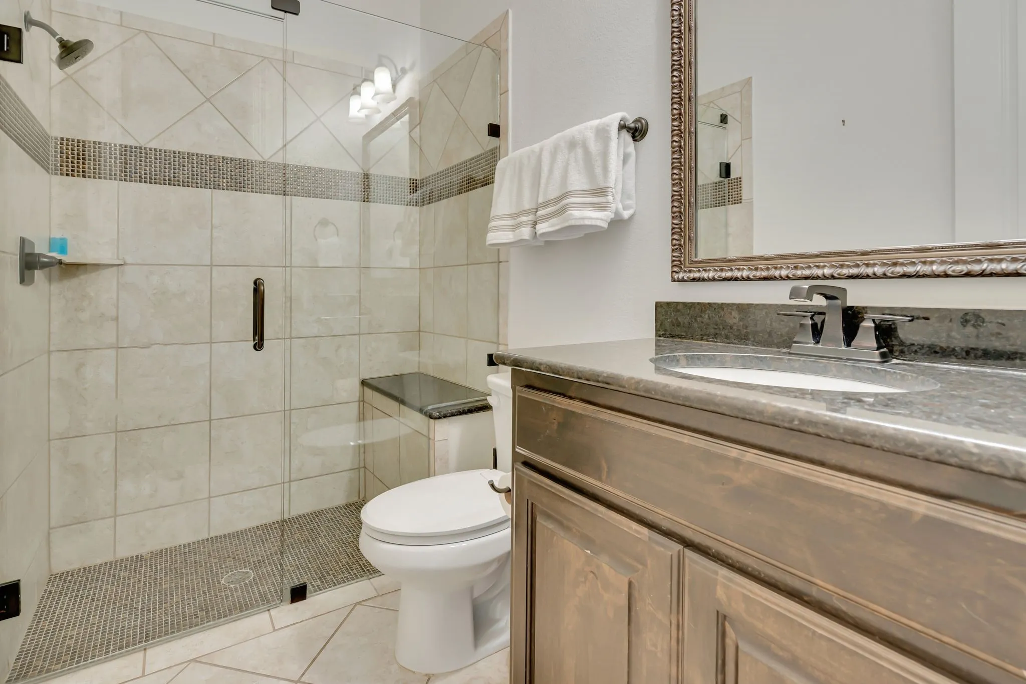 Single Family Residence For Sale in Denton County , 601 Sandy Lane, Flower Mound, Texas 75022, 5 Bedroom, 4 Bathroom, 2 Garage spaces, 3,839 Sqft, built in 2016, mls#21260279, Real Estate Agent in Flower Mound, Homes For Sale in Denton county, Homes For Sale in Flower Mound, Realtor in Flower Mound Texas, Real Estate Brokerage Independent Realty Texas, Luminita Cordes Realtor
