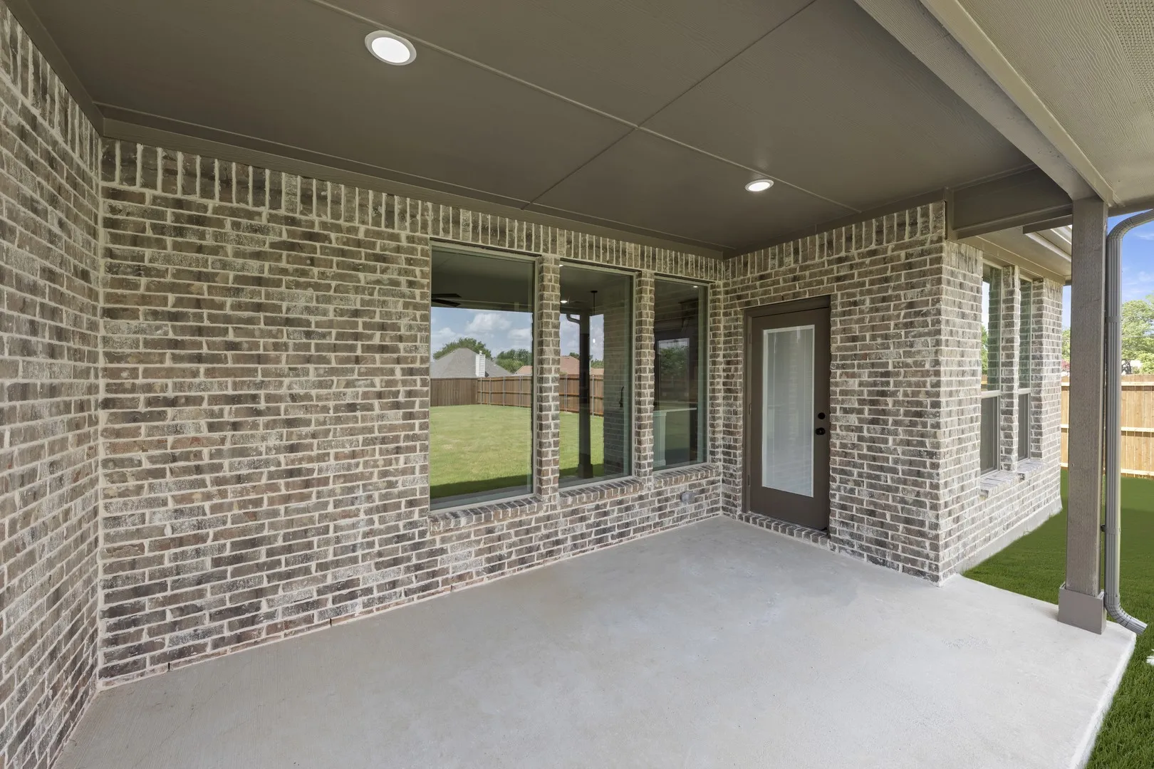 DFW-Lovers Landing-Concept 2370-417 Heritage Hill Drive-Patio-Risewell Homes