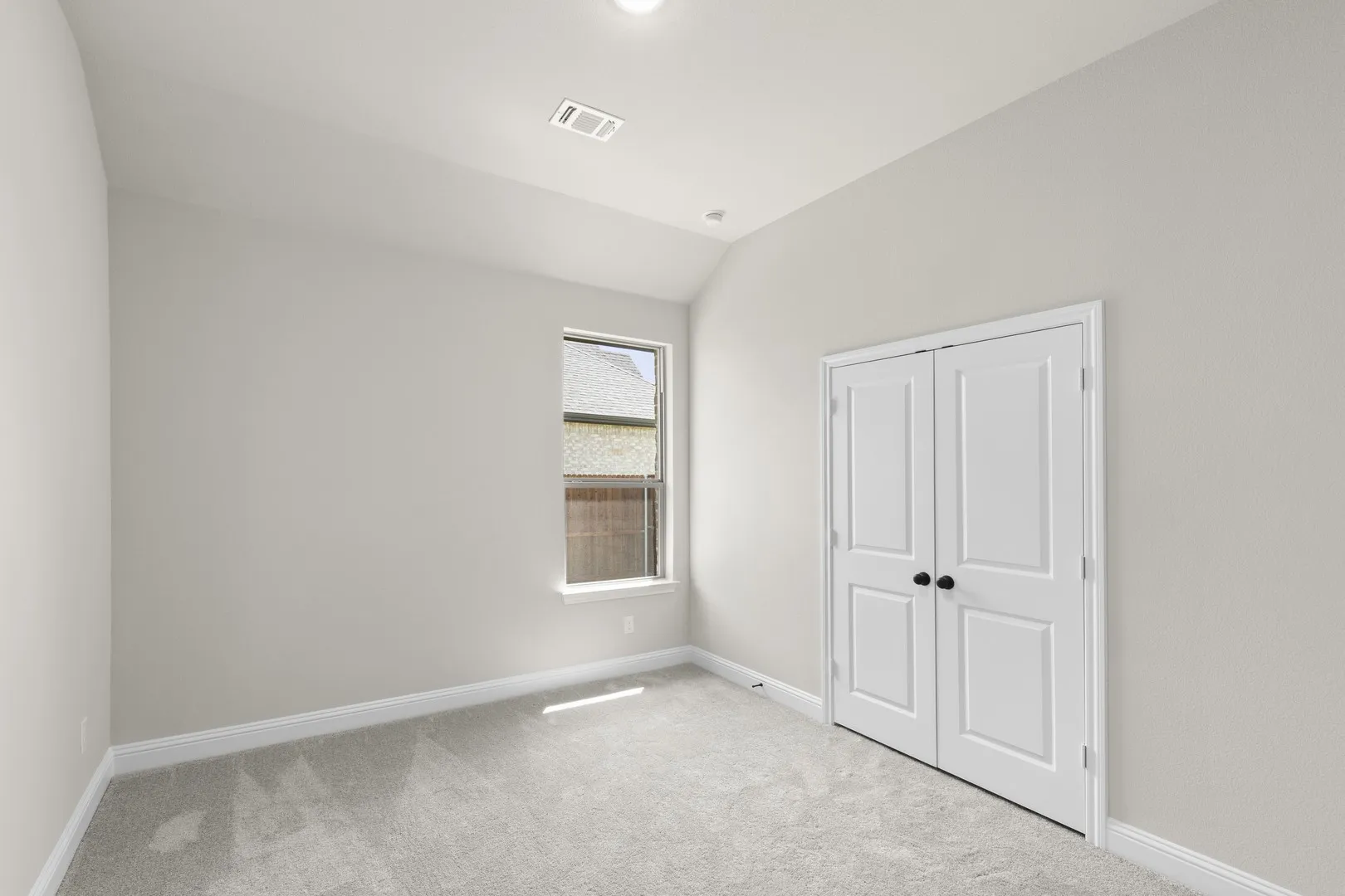 DFW-Lovers Landing-Concept 2370-417 Heritage Hill Drive-Bed 4-Risewell Homes