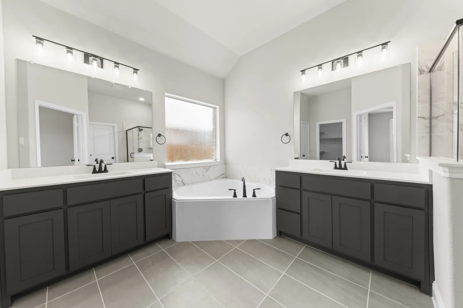 DFW-Lovers Landing-Concept 2370-417 Heritage Hill Drive-Bath-Risewell Homes