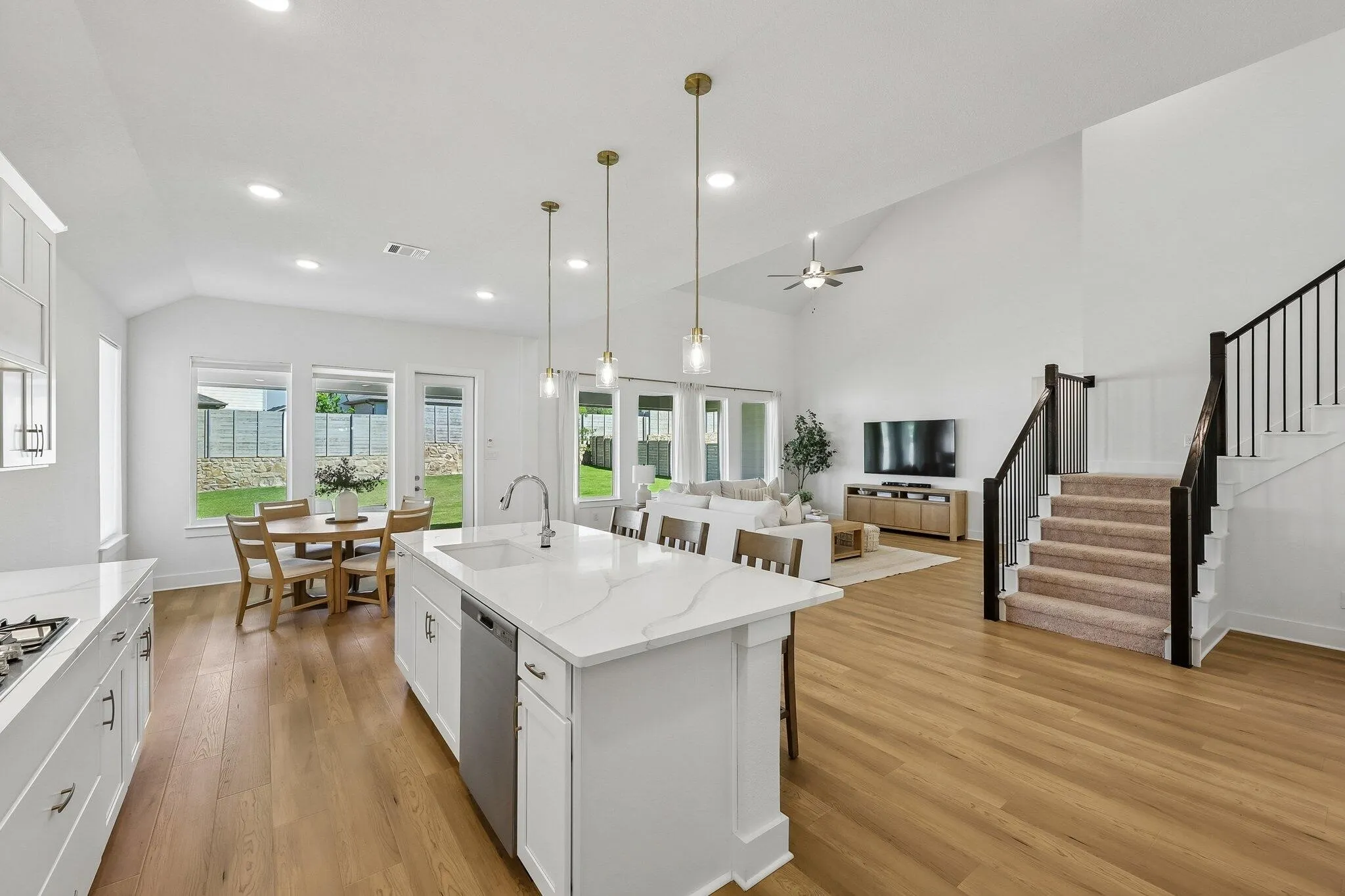 Single Family Residence For Sale in Collin County , 3912 Slate Street, Mc Kinney, Texas 75071, 4 Bedroom, 5 Bathroom, 3 Garage spaces, 3,454 Sqft, built in 2024, mls#21260330, Real Estate Agent in Mc Kinney, Homes For Sale in Collin county, Homes For Sale in Mc Kinney, Realtor in Mc Kinney Texas, Real Estate Brokerage Independent Realty Texas, Luminita Cordes Realtor