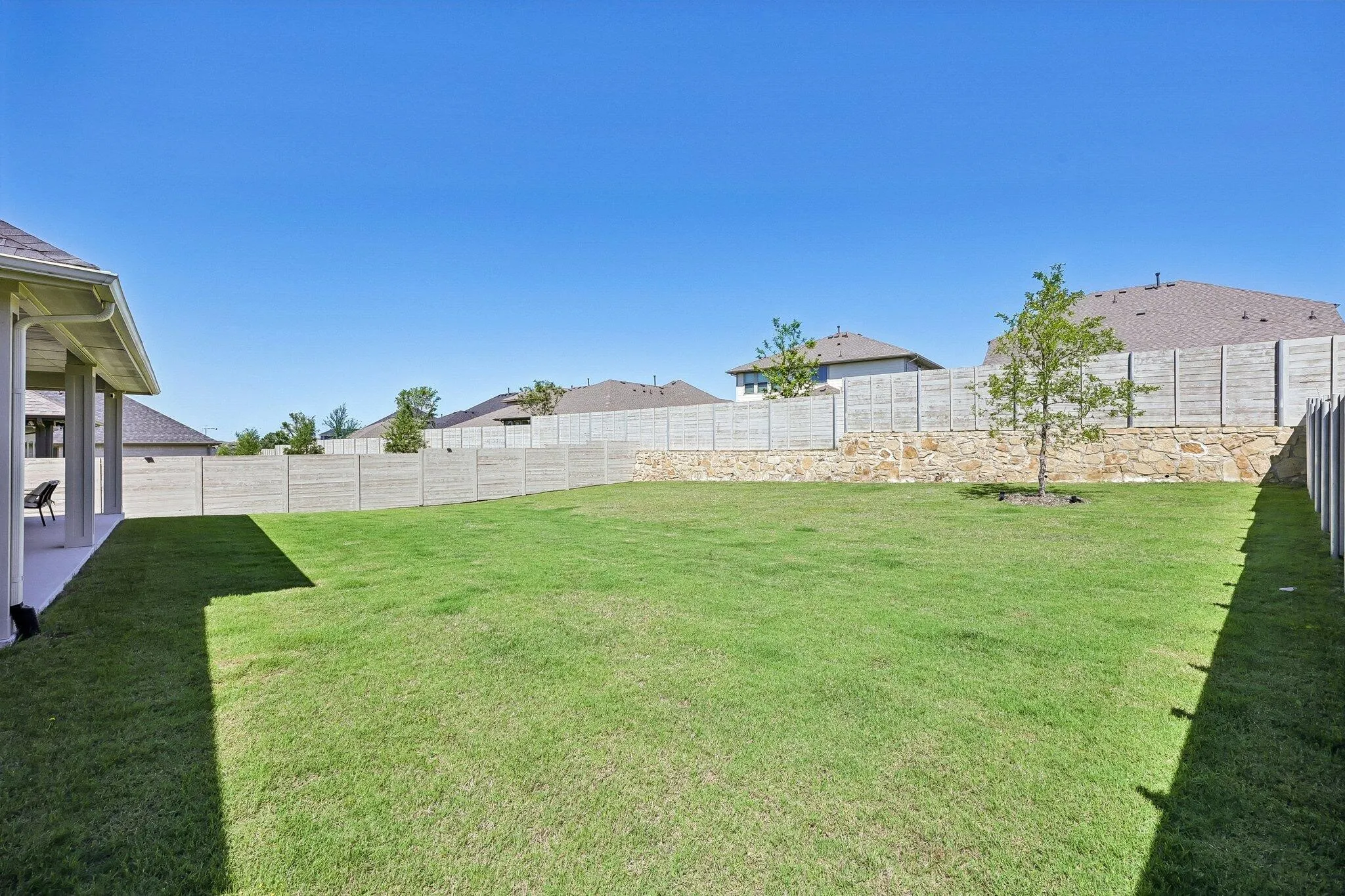 Single Family Residence For Sale in Collin County , 3912 Slate Street, Mc Kinney, Texas 75071, 4 Bedroom, 5 Bathroom, 3 Garage spaces, 3,454 Sqft, built in 2024, mls#21260330, Real Estate Agent in Mc Kinney, Homes For Sale in Collin county, Homes For Sale in Mc Kinney, Realtor in Mc Kinney Texas, Real Estate Brokerage Independent Realty Texas, Luminita Cordes Realtor
